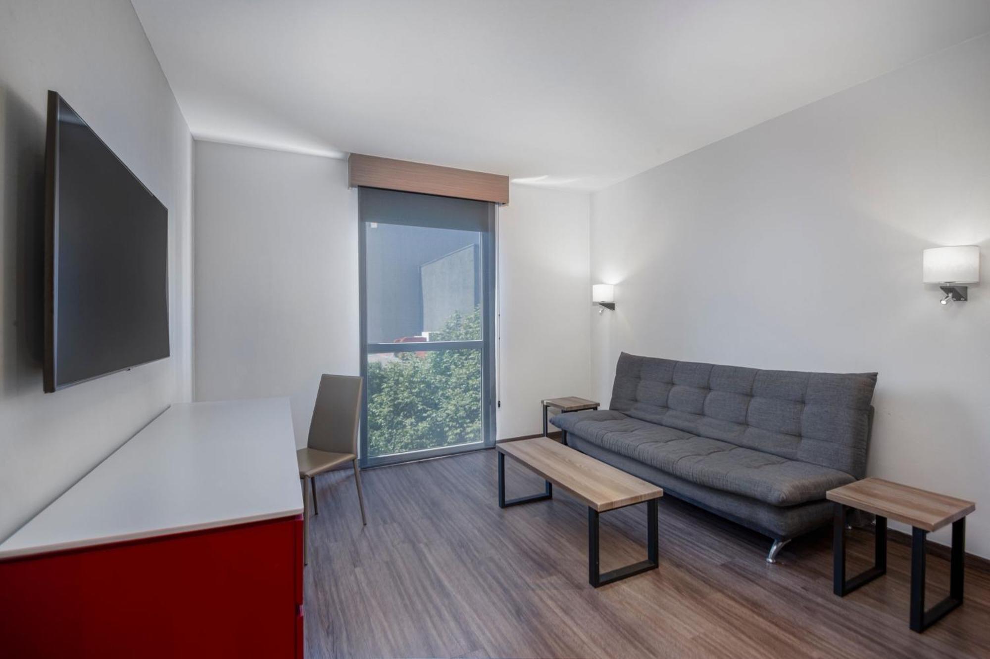 Hotel Express By Marriott Ciudad De Insurgentes Sur 3*