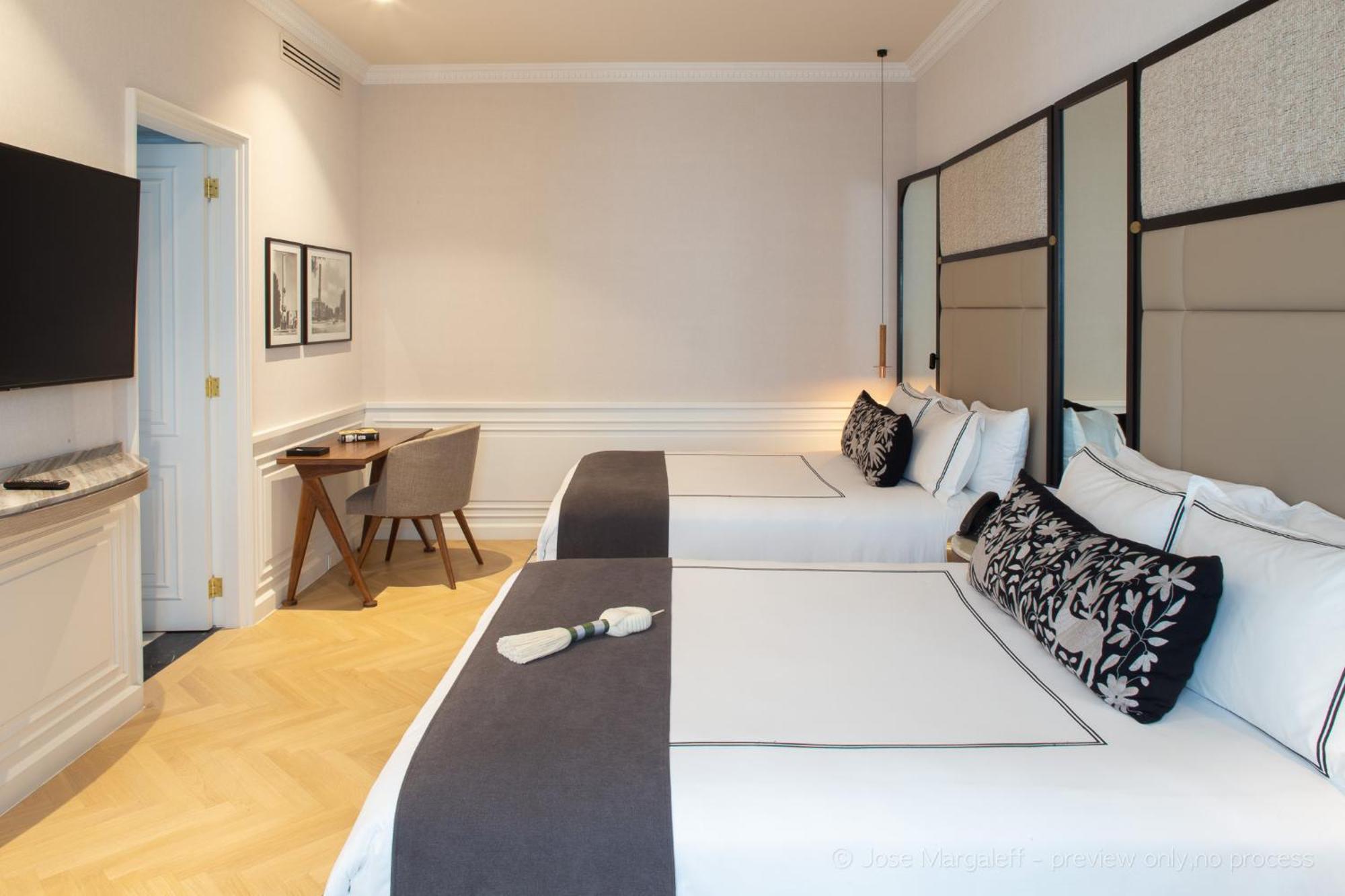 Hotel The Alest 5*