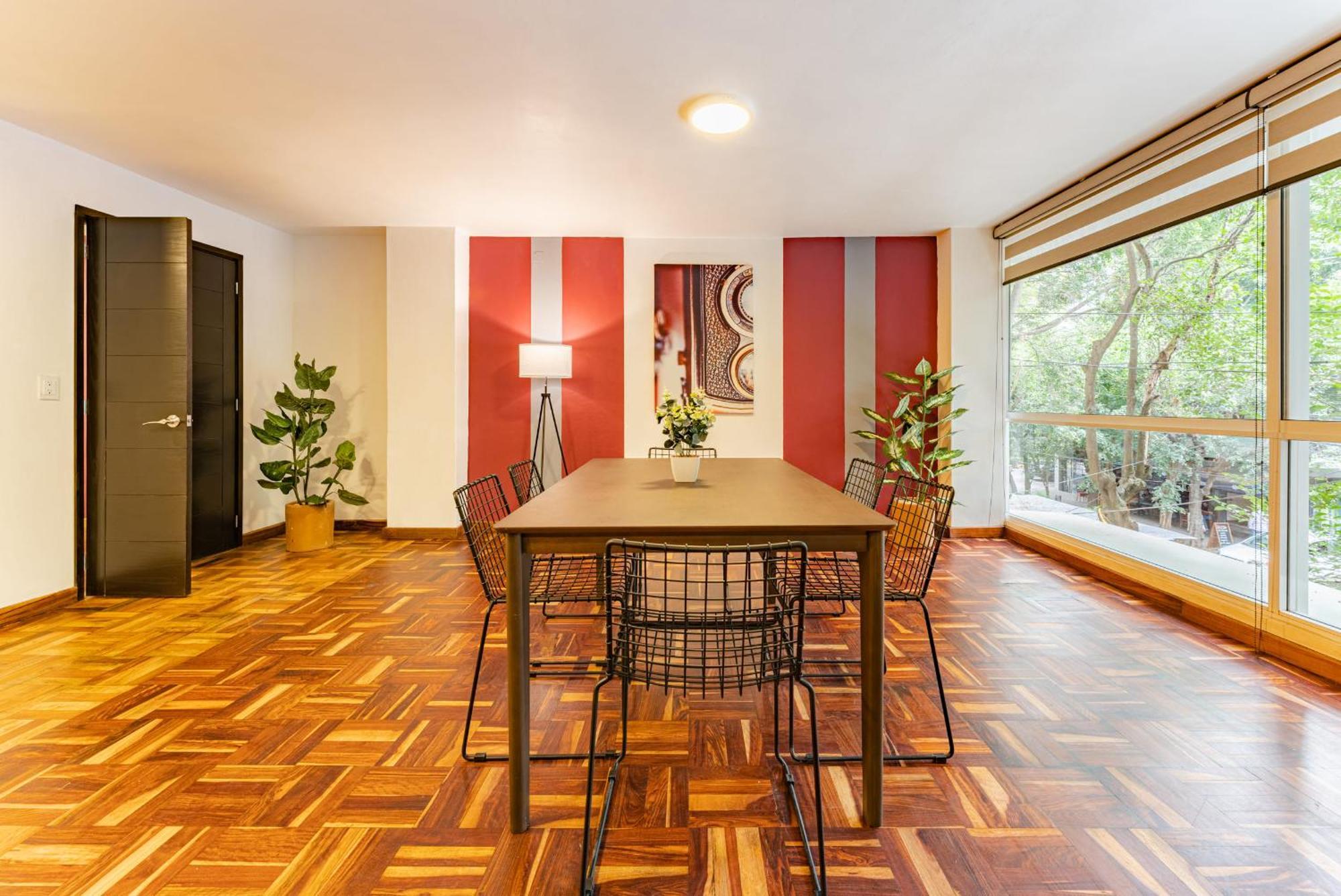 Parques Condesa By Vh