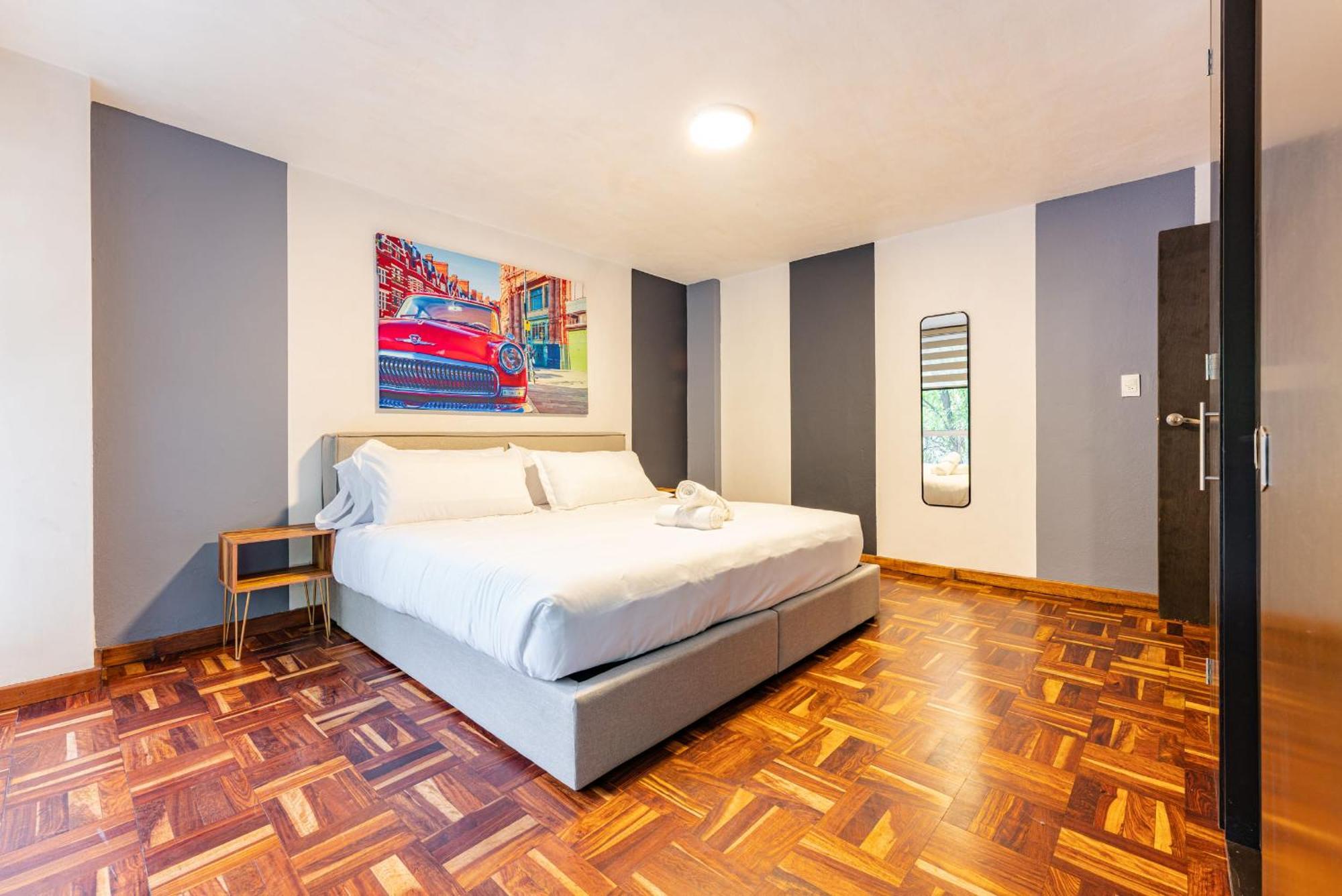 Parques Condesa By Vh * Mexico City