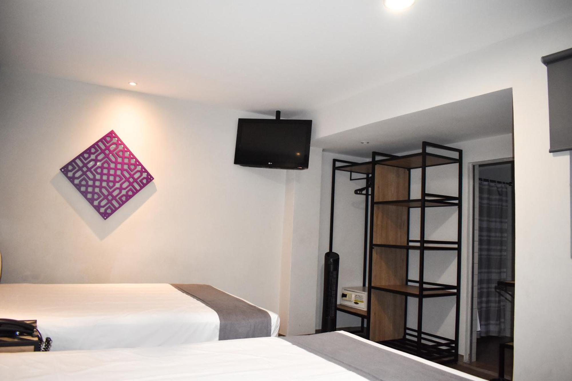 Continental Mexicano Hotel 3*