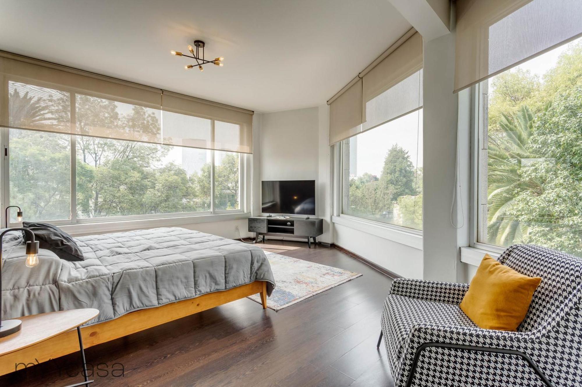 Apartment In Quiet District, 8 Min Walk From Masaryk *