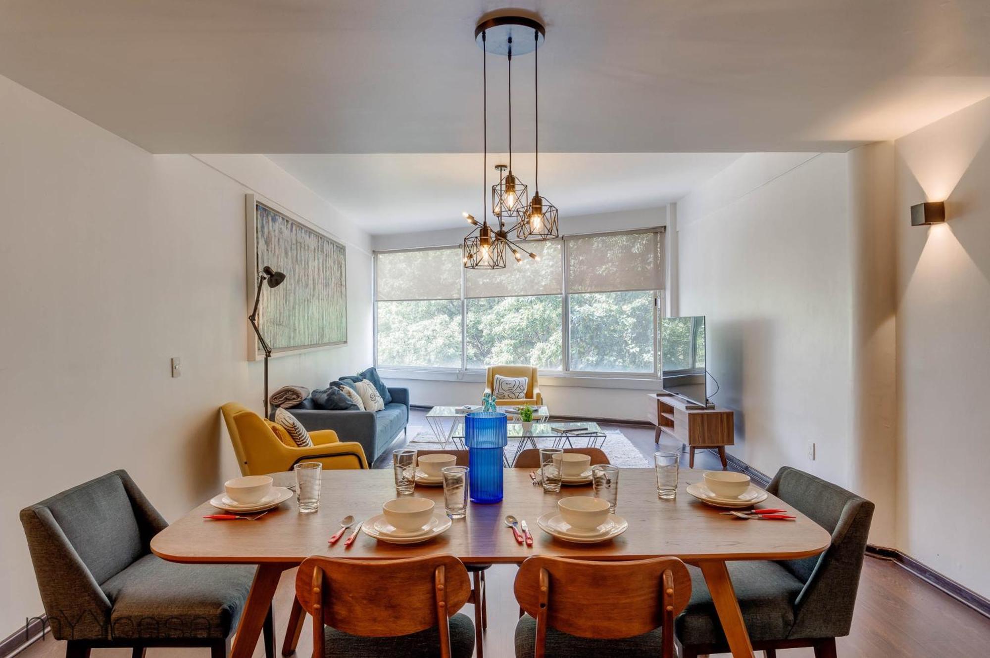 In Quiet District, 8 Min Walk From Masaryk * Mexico City