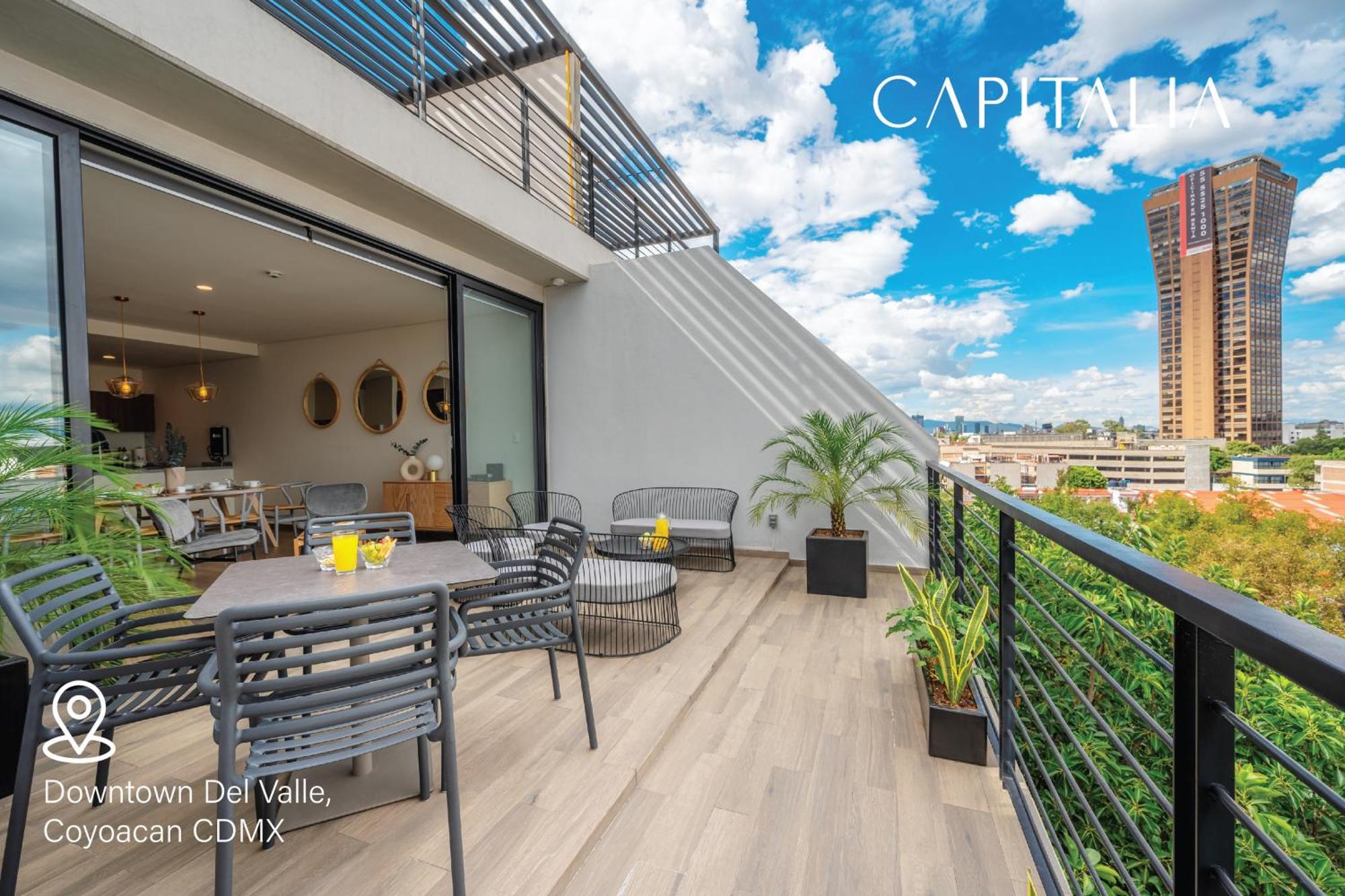 Capitalia - - Downtown Del Valle *