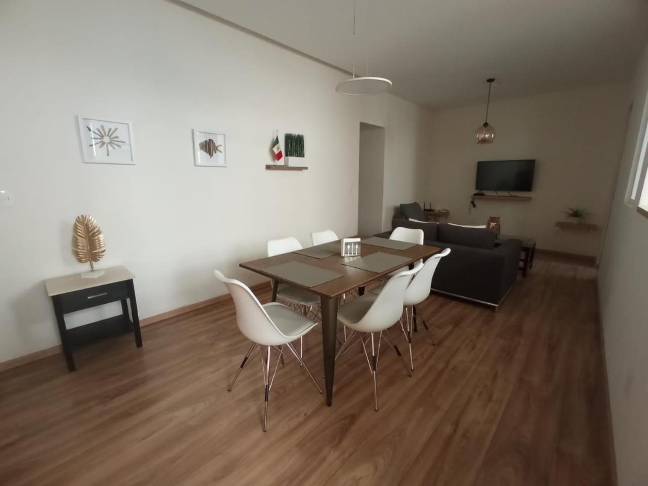 Casa Donceles, 10 Spacious Apartments, Prime Location In Historic Center Apartamento