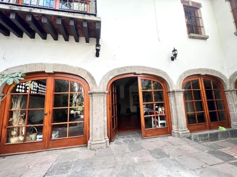 La Casa De Fleur De Lis In Historic San Angel