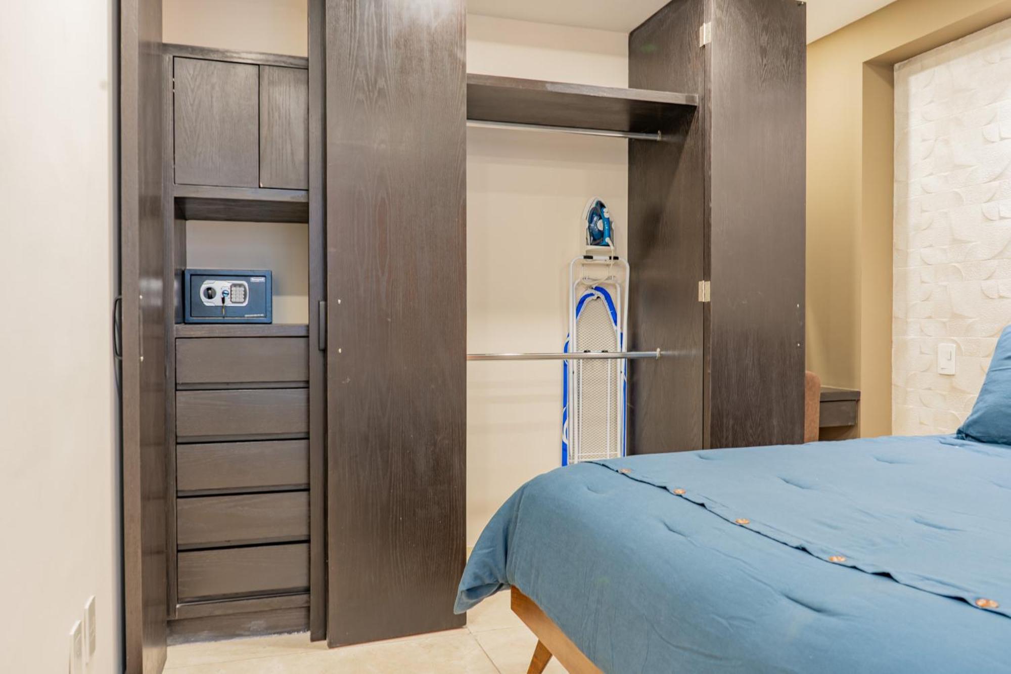 Asra Aparthotel *