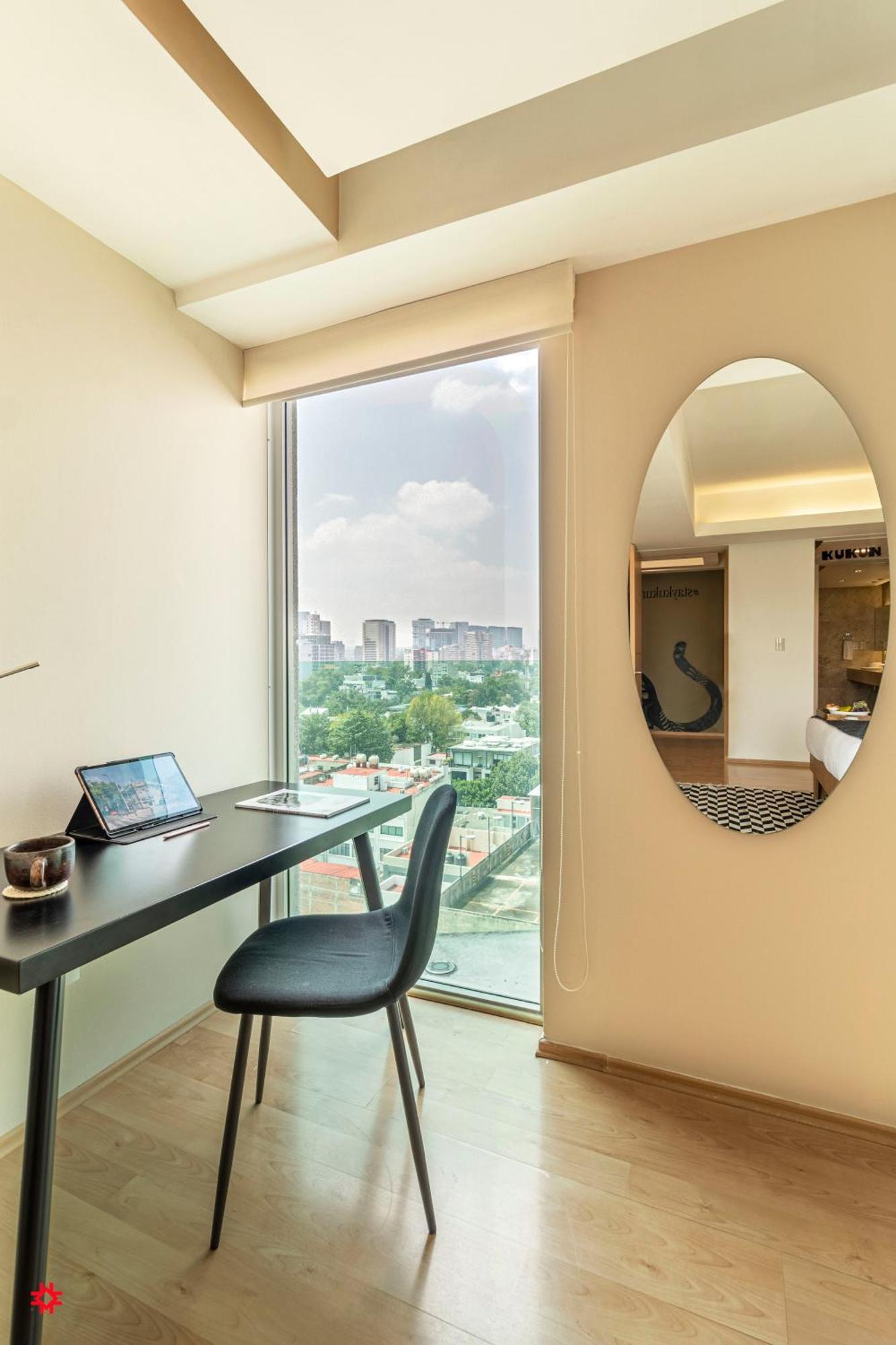 Casa Masaryk By Kukun Apartment