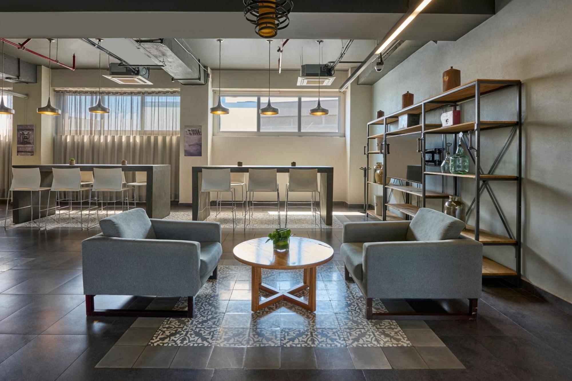 Express By Marriott Ciudad De Patio Universidad Hotel 4*