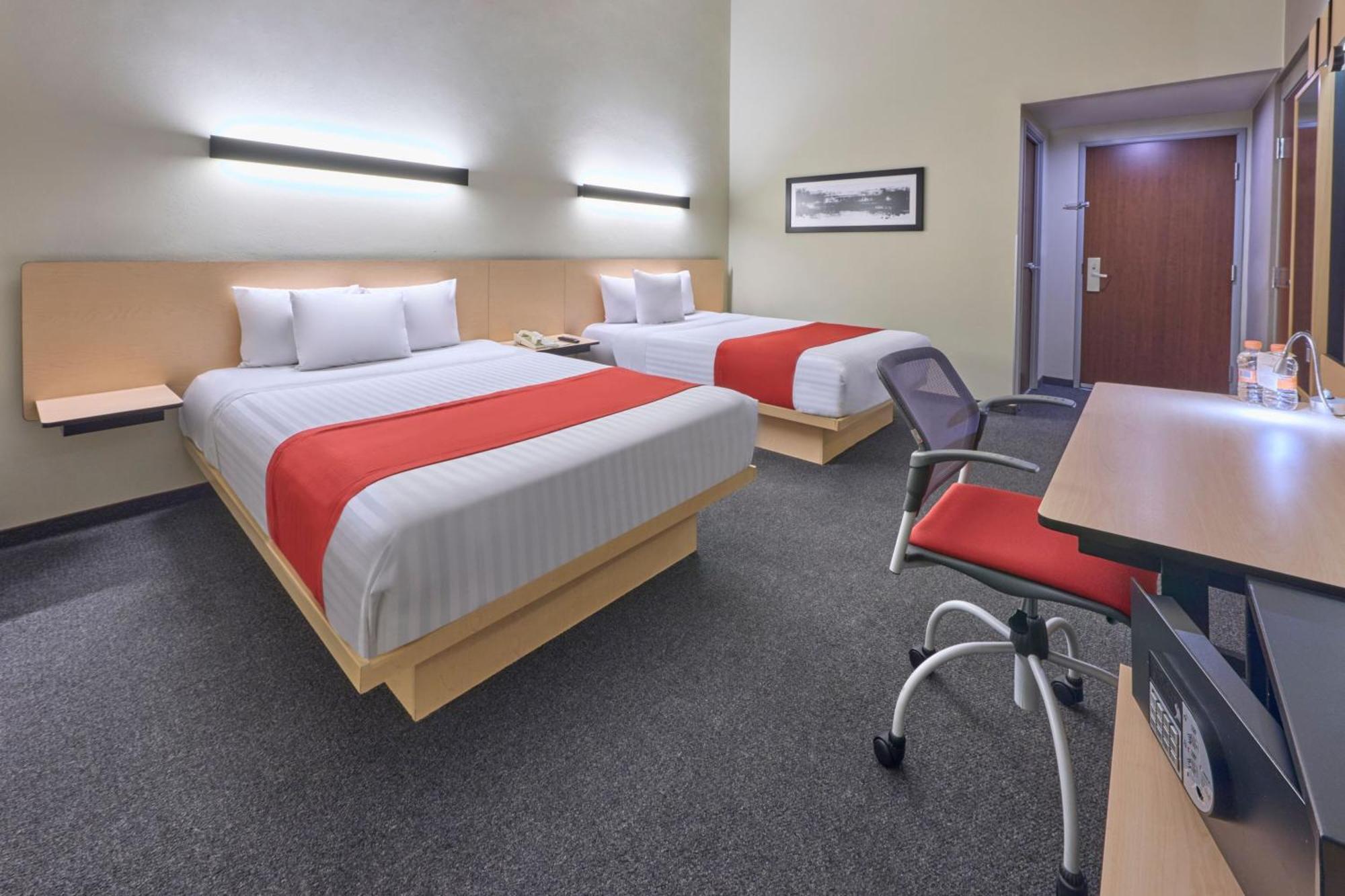 Hotel Express By Marriott Ciudad De Patio Universidad Mexico City