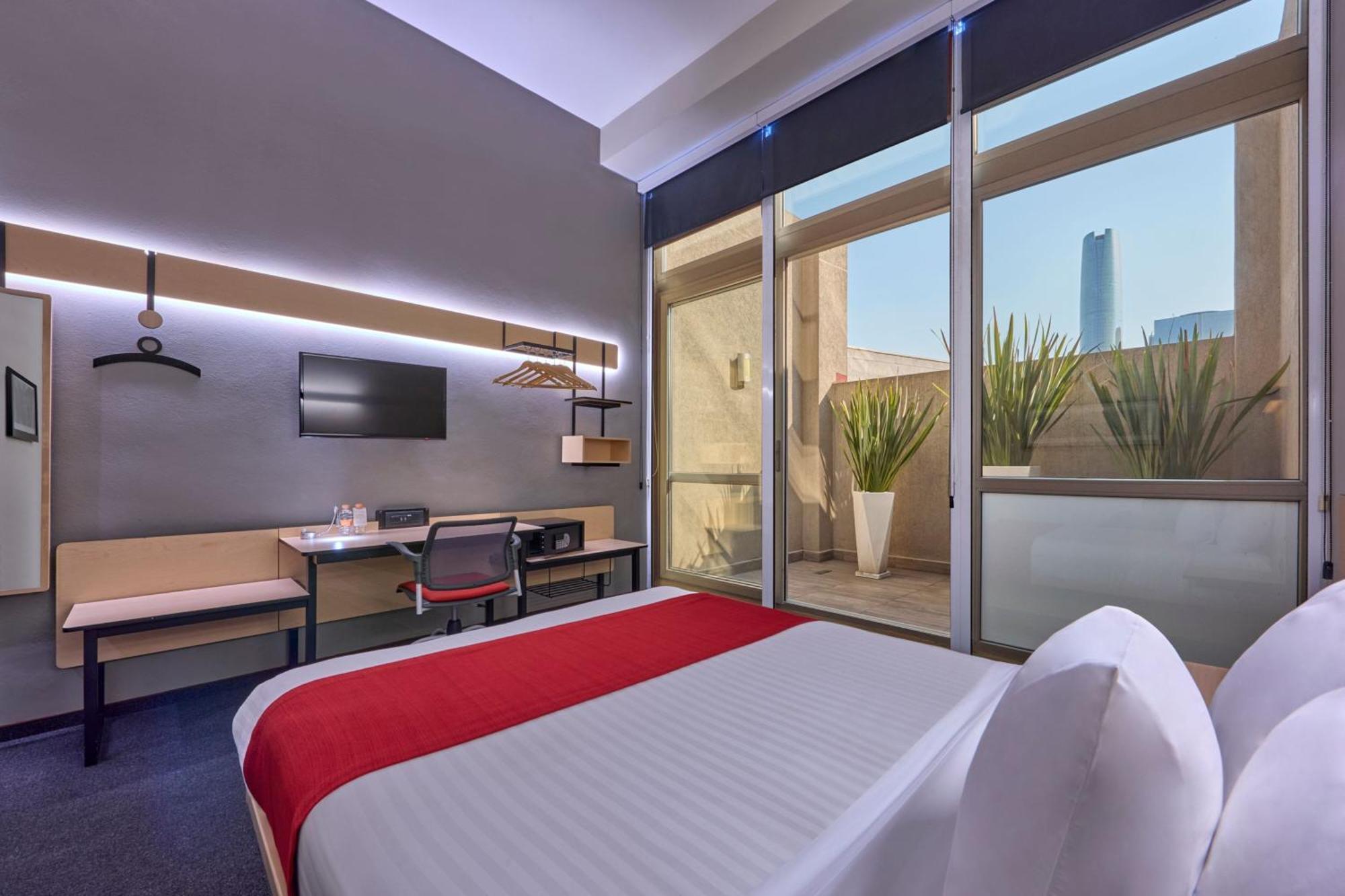 Express By Marriott Ciudad De Patio Universidad Hotel