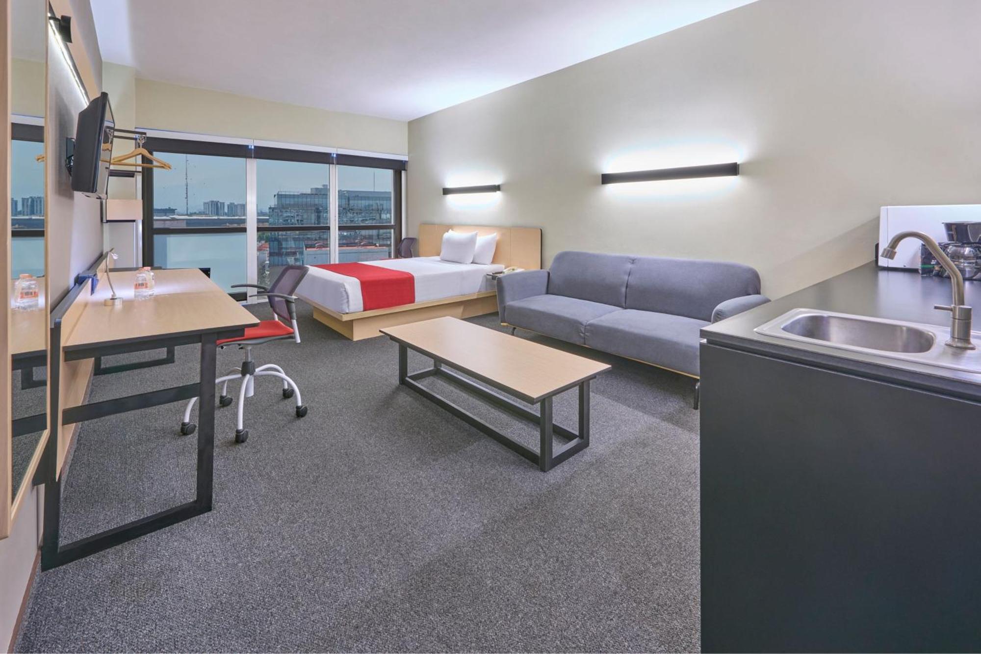 Hotel Express By Marriott Ciudad De Patio Universidad Mexico City