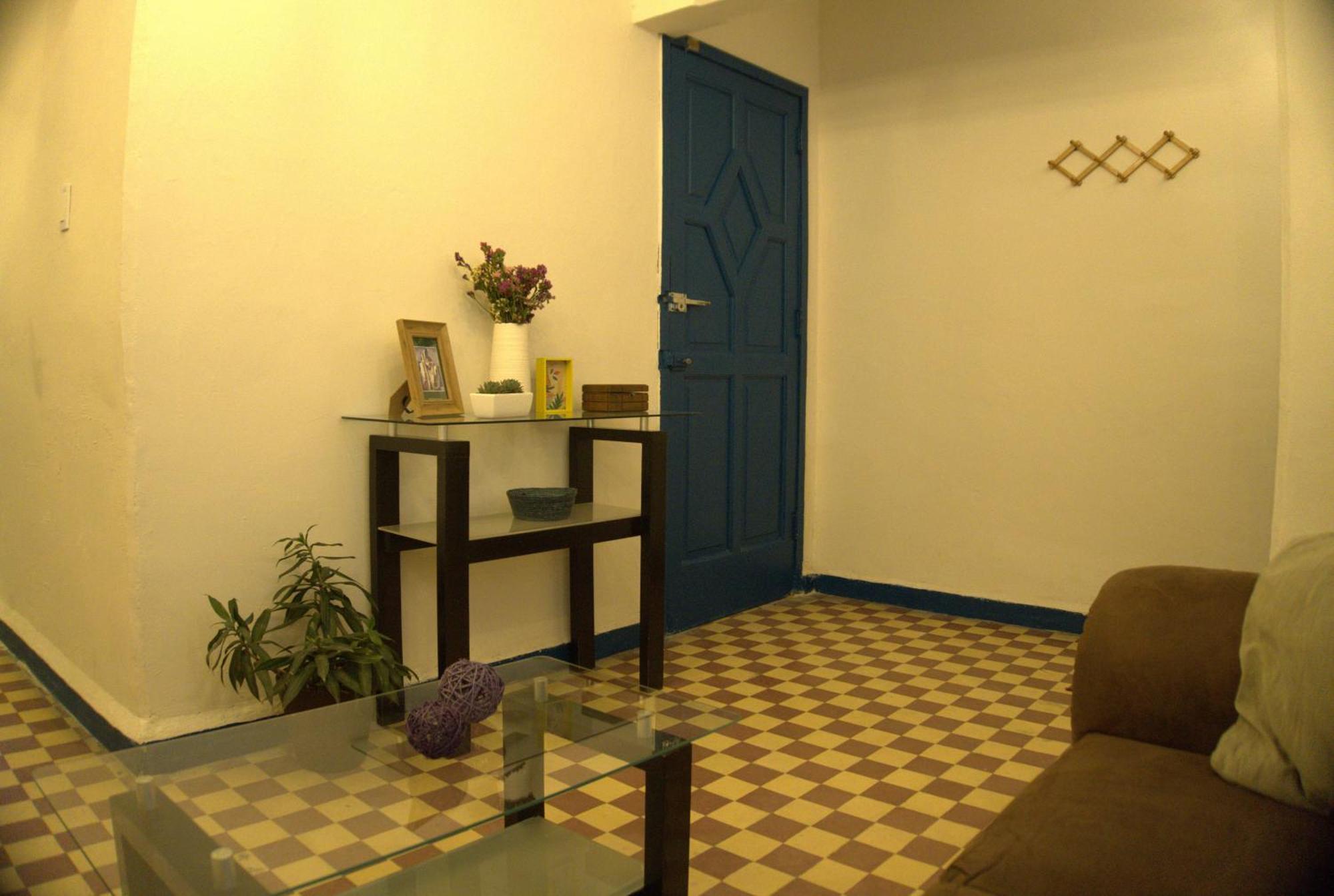 Cuba 12/1 Apartment