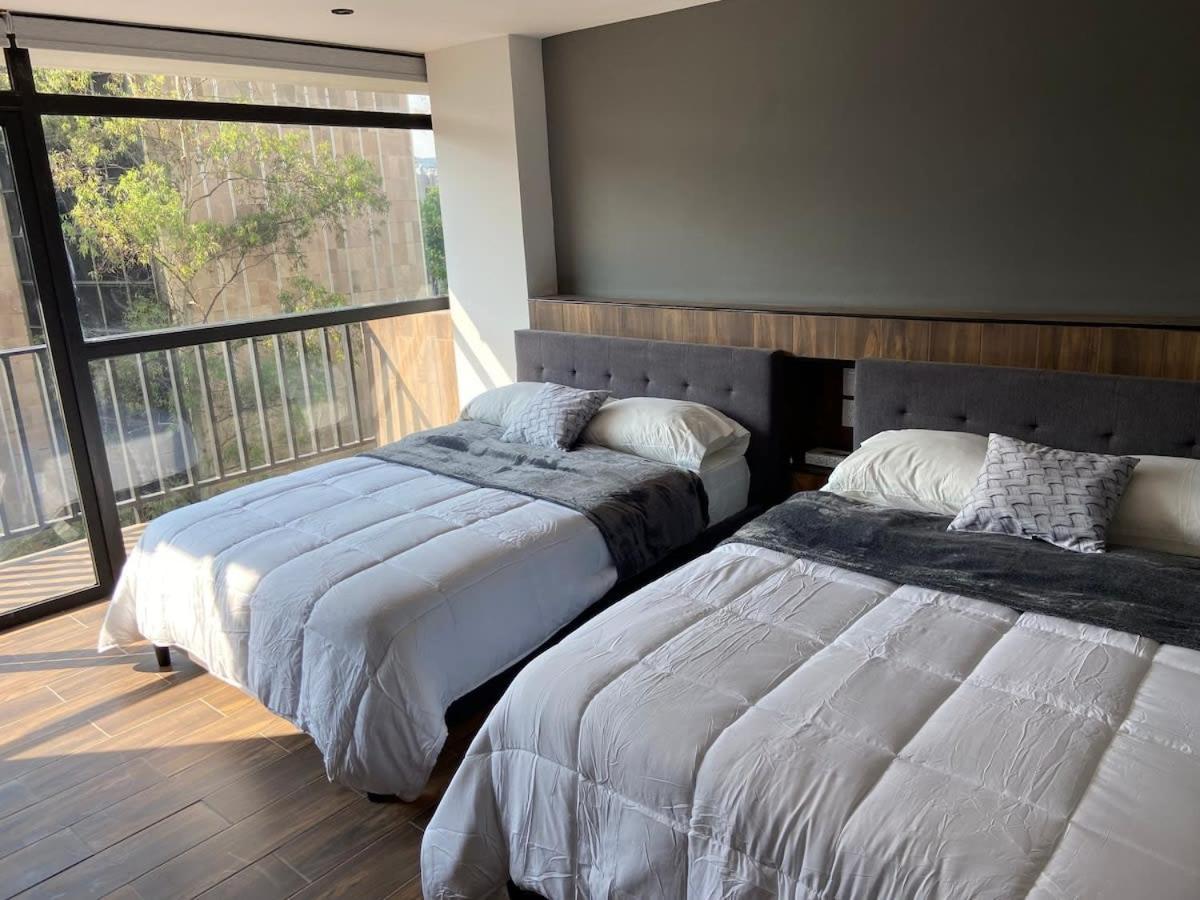 Chic In Polanco Steps From Masaryk Ave! Holiday home Mexico City