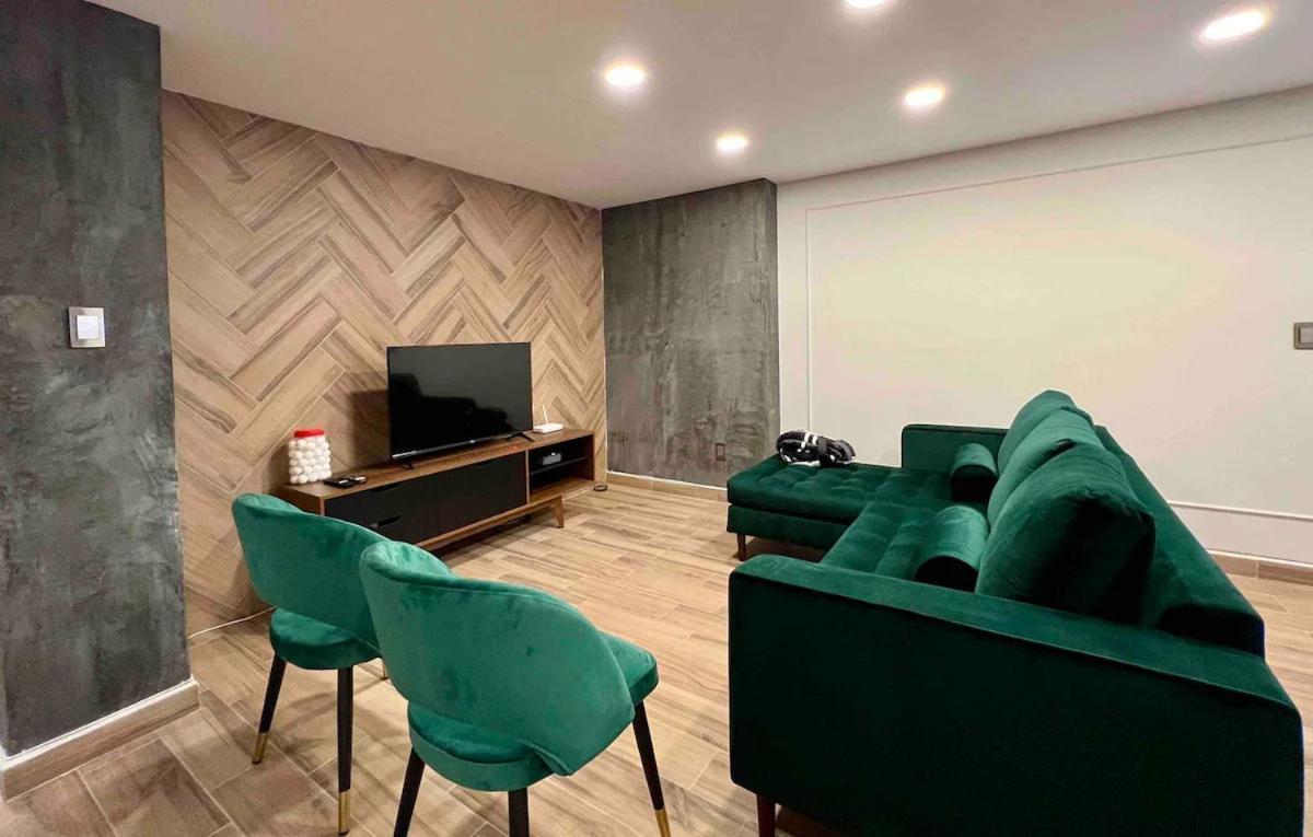 Holiday home Chic In Polanco Steps From Masaryk Ave!