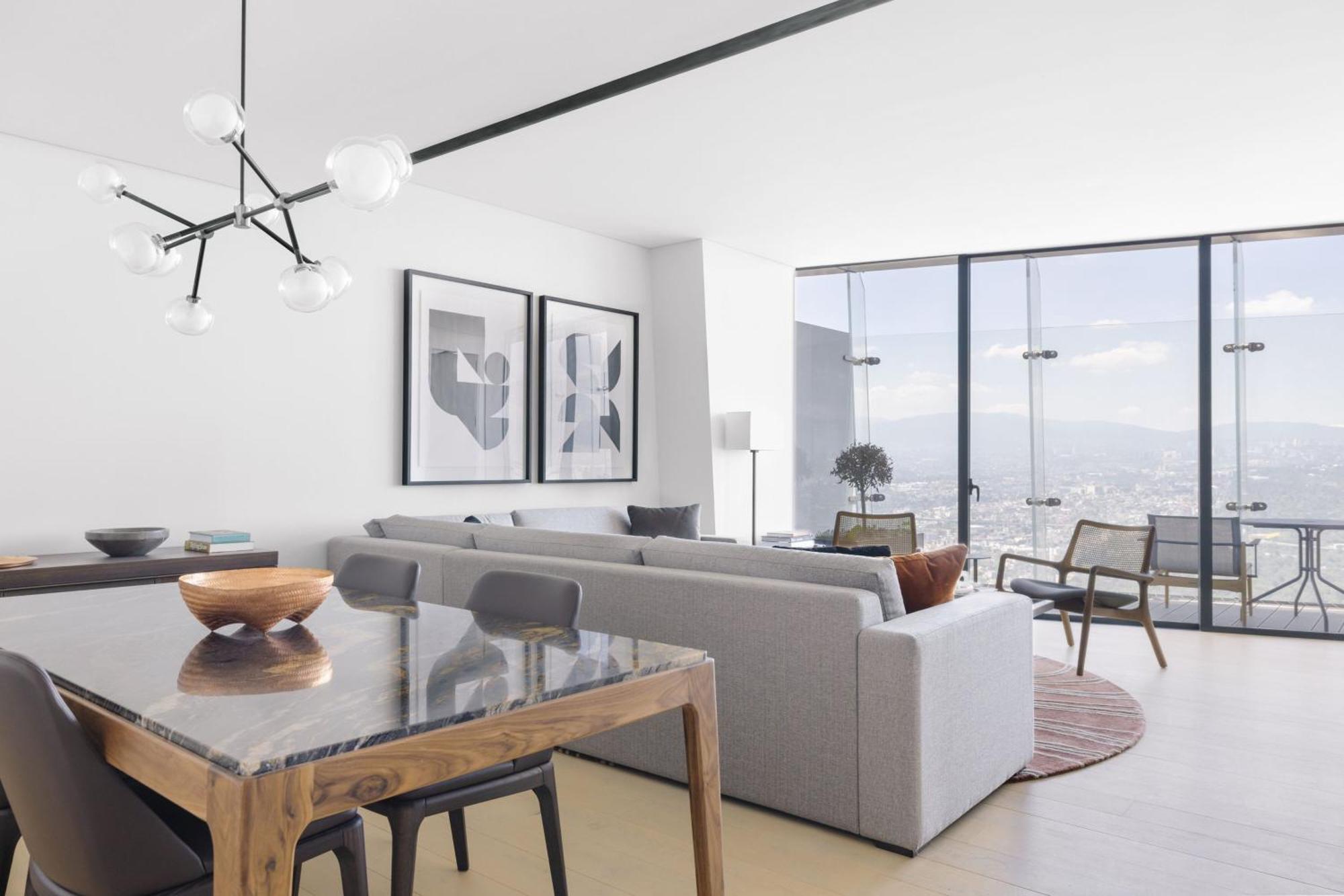 The Ritz-carlton Residences 5*