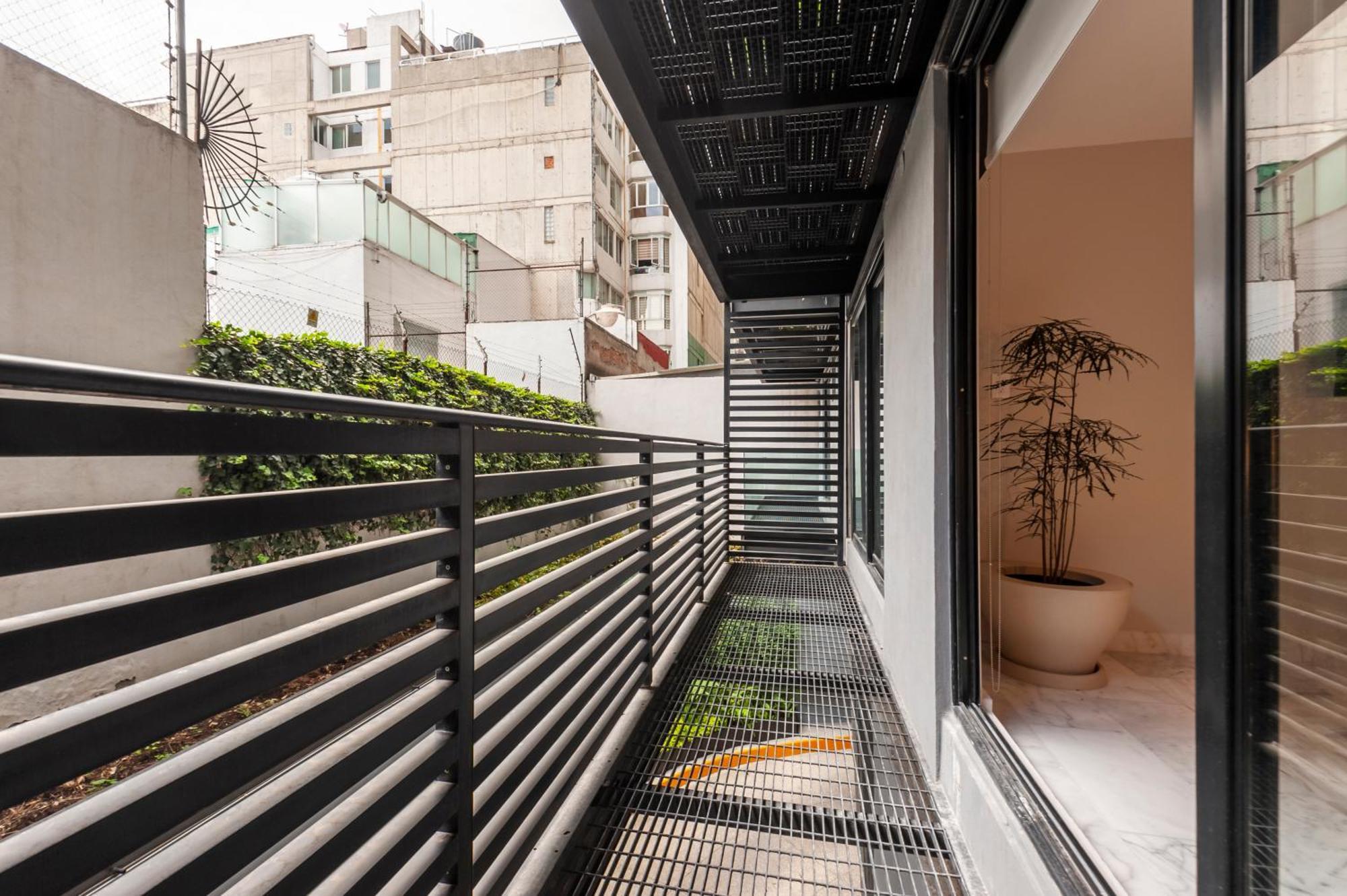 Arquimedes 138 By Wynwood House Mexico City