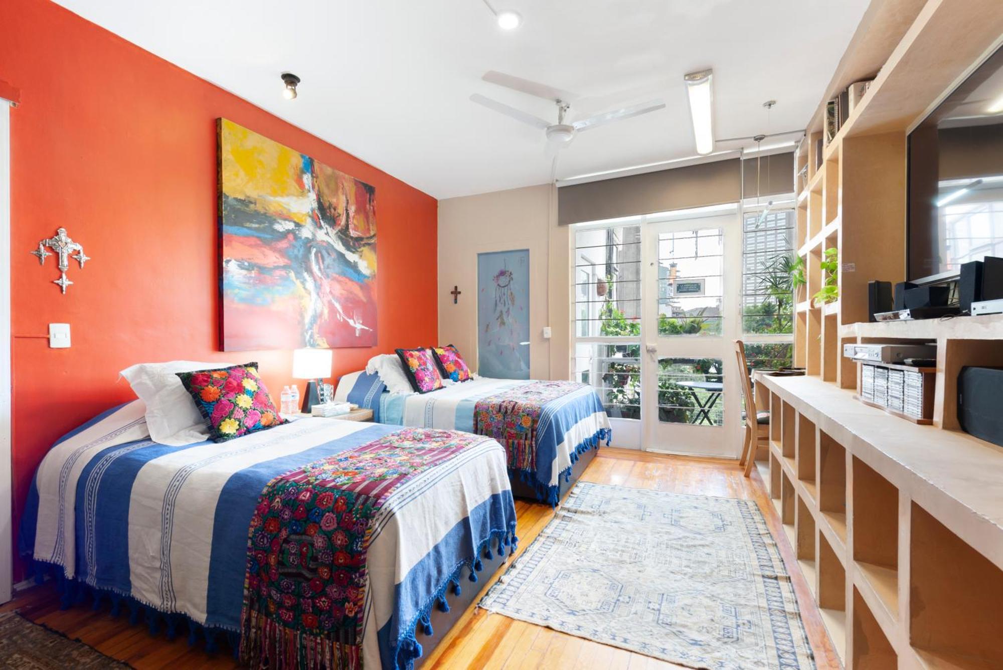 Casa Itzae B&B Polanquito Dog Friendly Bed & Breakfast Mexico City