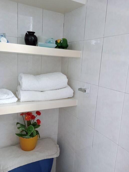 Por Reforma 222 Y Bolsa Mexicana Valores Apartment *