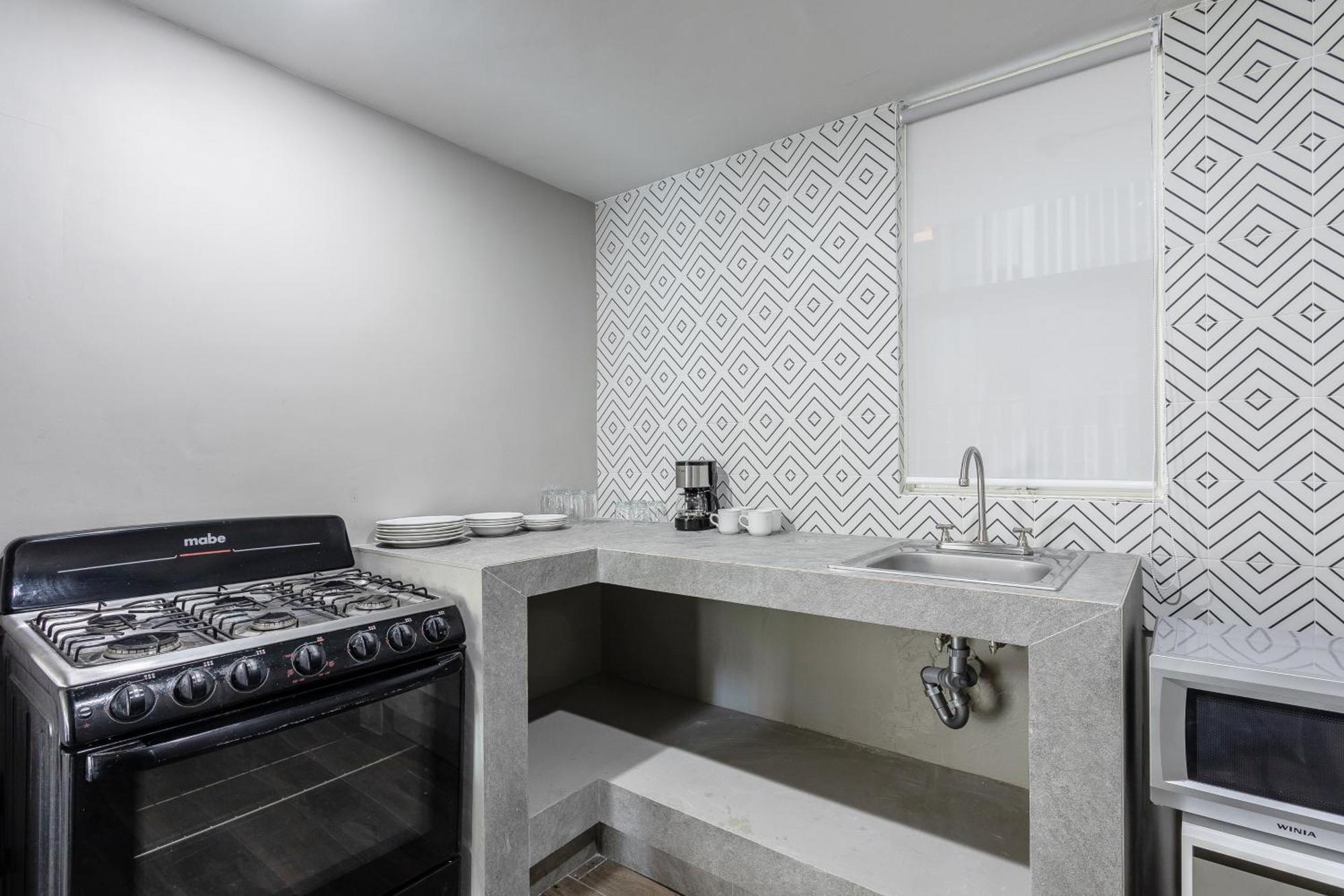 Modern Flat By Polanco Balcony Pet Friendly