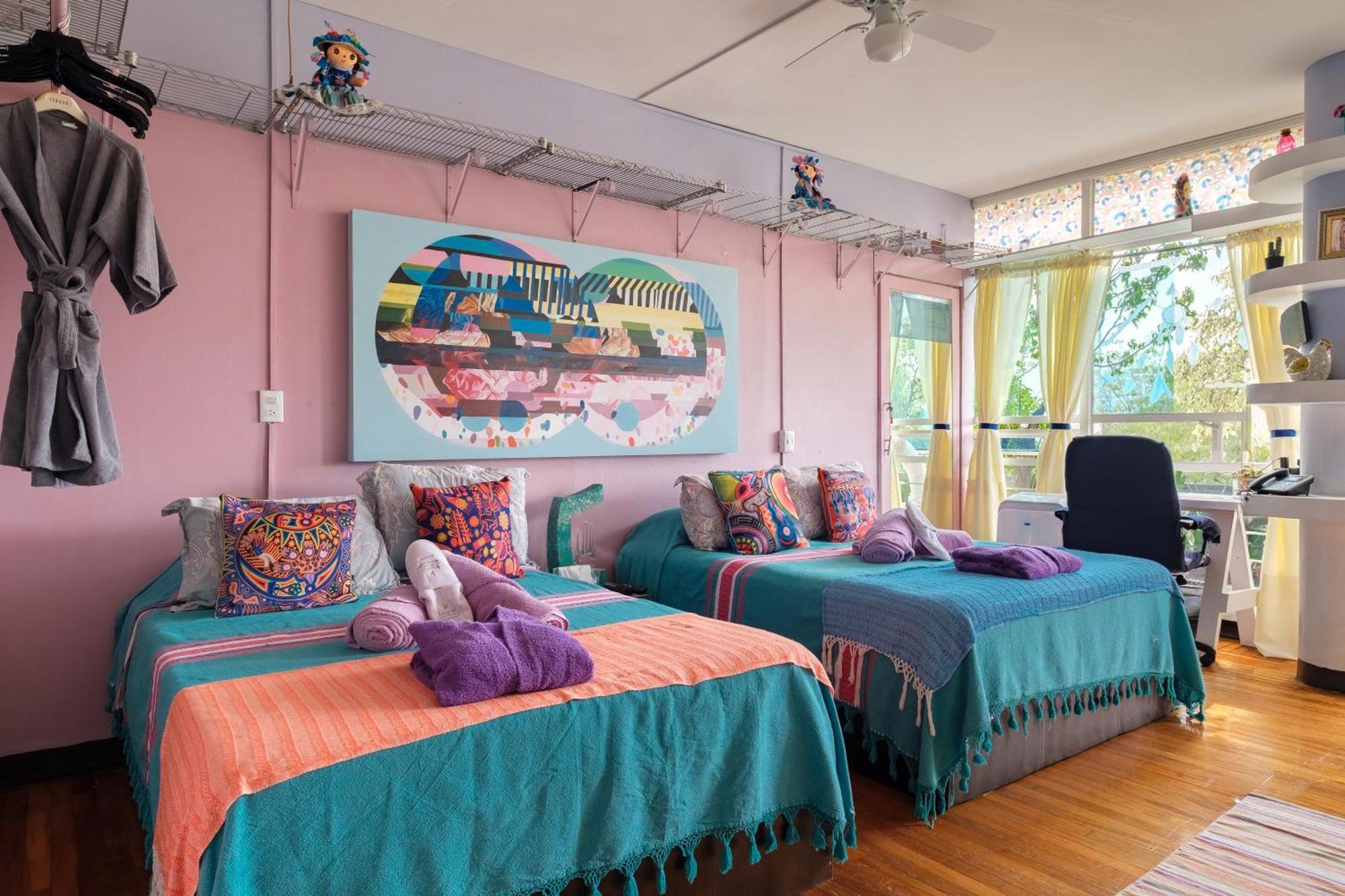 Casa Itzae B&B Polanquito Dog Friendly Bed & Breakfast Mexico City