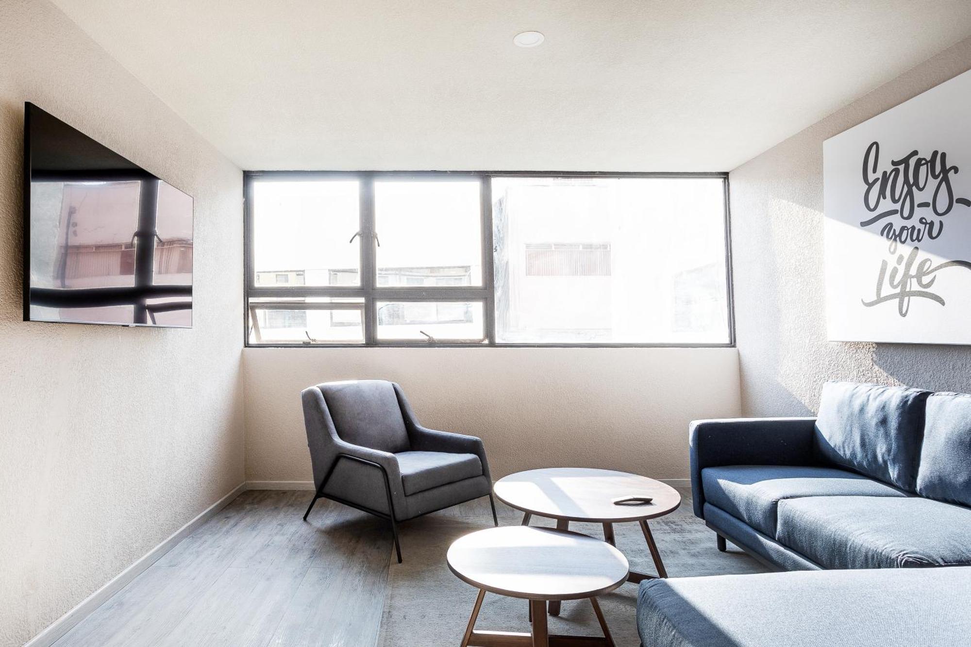 Stylish 2br In Roma - Parking- Wifi- Sleeps 6 Mexico City