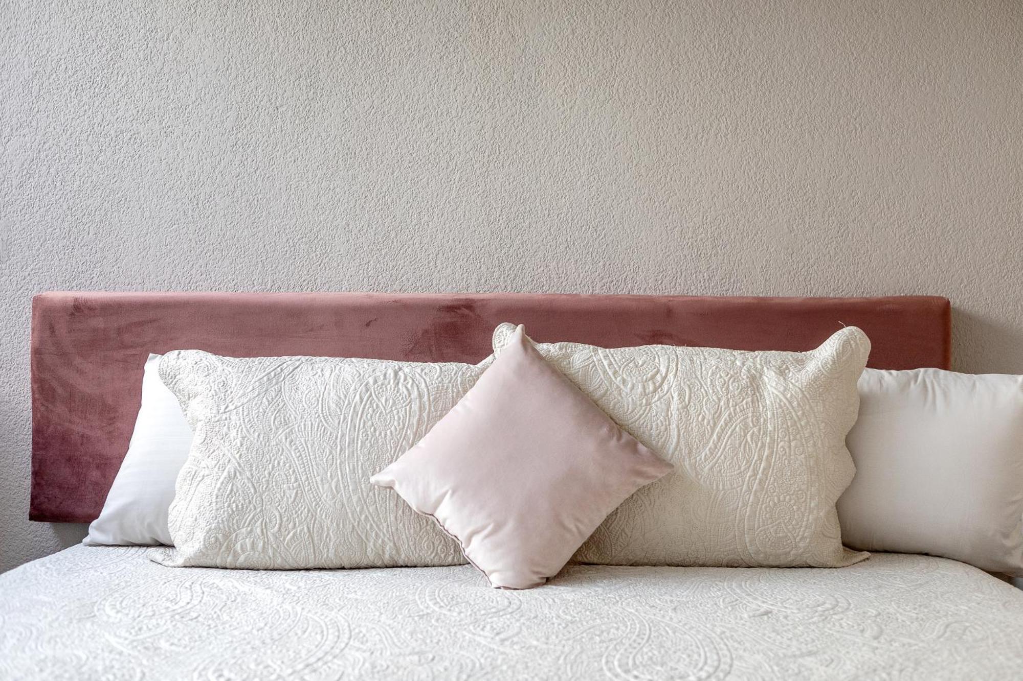 Stylish 2br In Roma - Parking- Wifi- Sleeps 6