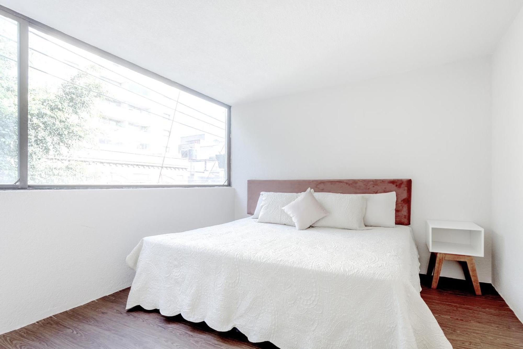 2br Roma Norte - Parking Sleeps 6 - Internet Apartamento *