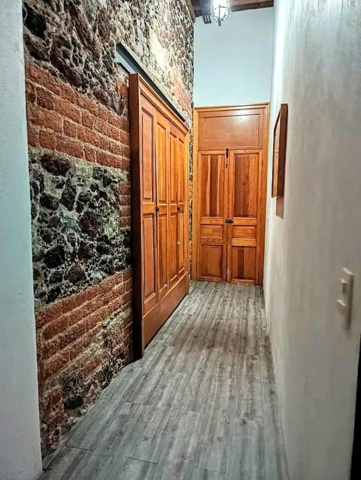 Departamento En Edificio Colonial El Corazon De La Ciudad * Mexico City