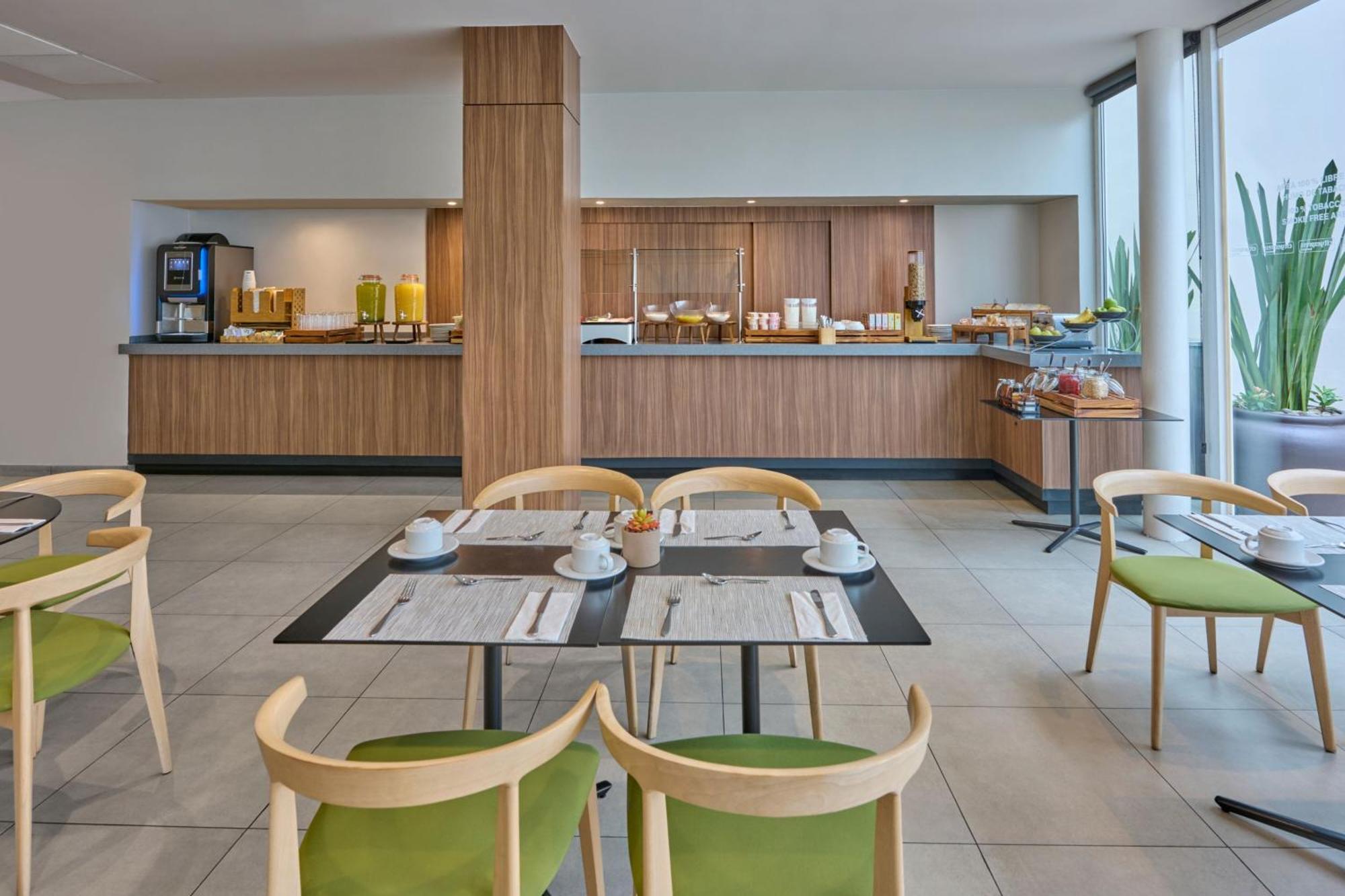 Express By Marriott Ciudad De Insurgentes Sur 3*