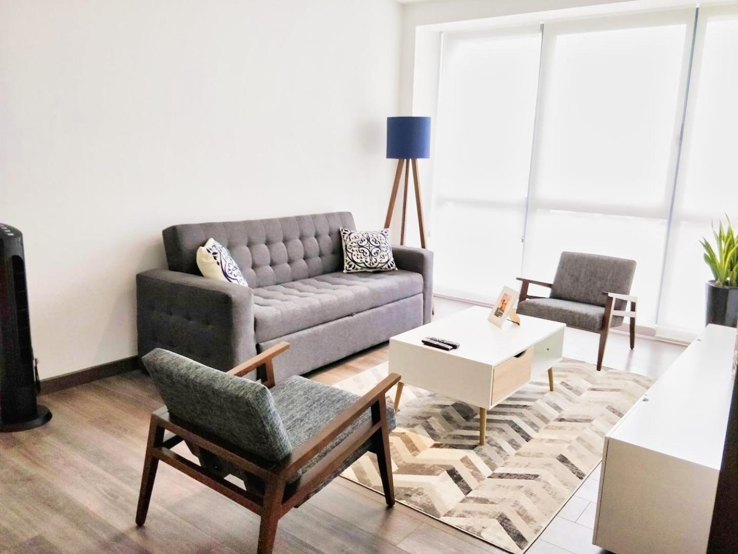 Apartamento Two Beautiful 1 Bedroom Apts, 2 Floors Hs Wifi! *