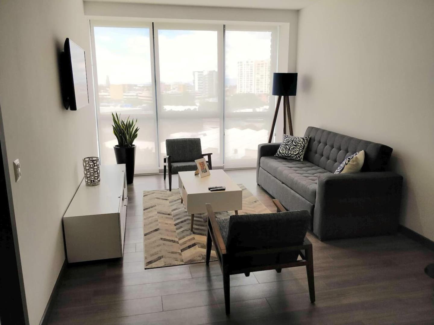 Apartamento Two Beautiful 1 Bedroom Apts, 2 Floors Hs Wifi! México DF