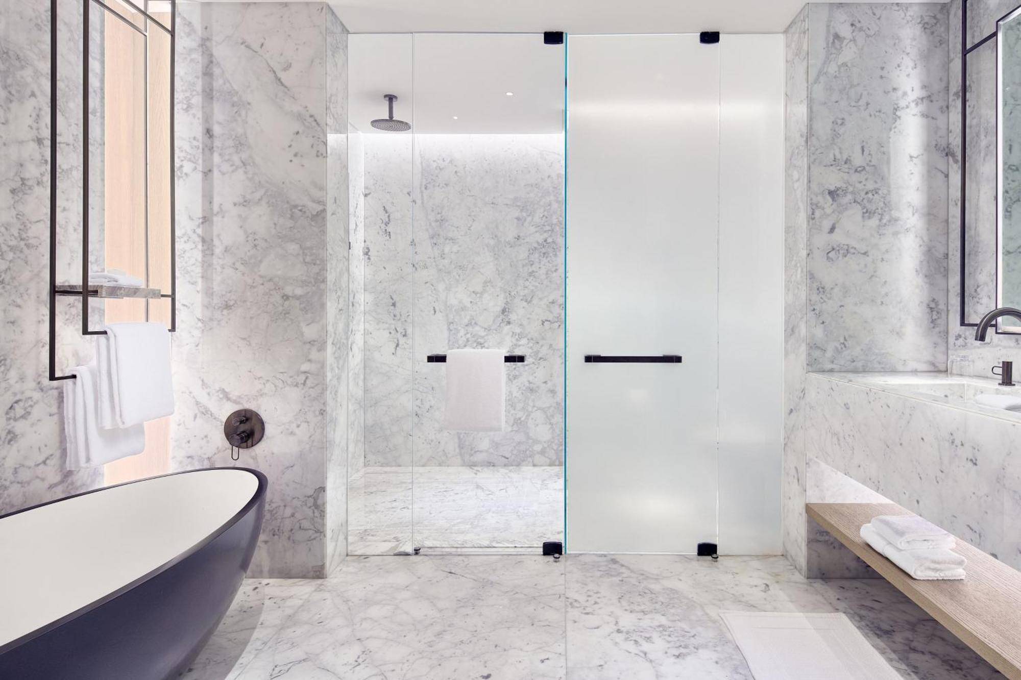 The Ritz-carlton Residences Hotel