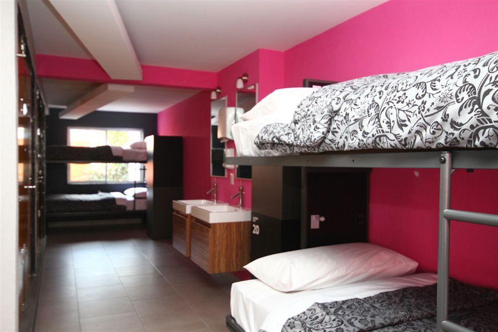 La Buena Vida Hostel Mexico City