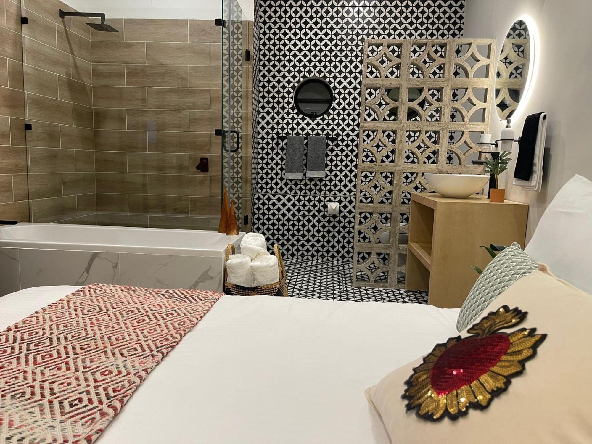 Apartamento Casa Donceles, 10 Spacious Apartments, Prime Location In Historic Center