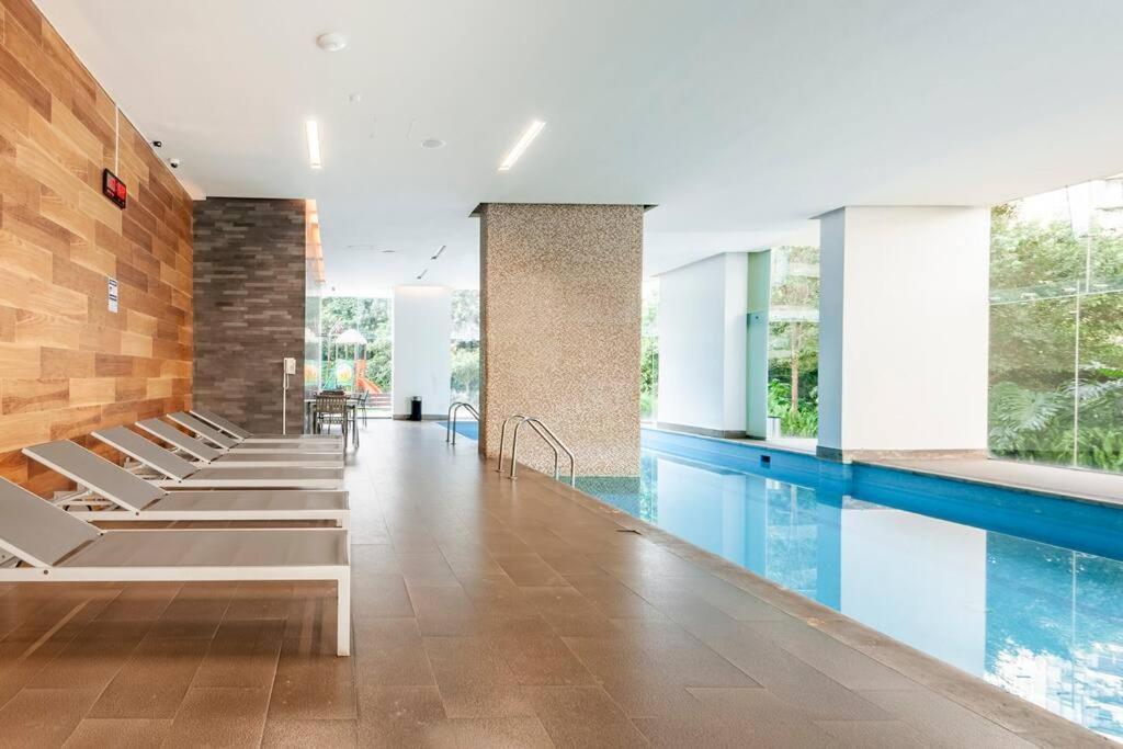 Apartment Luxury With Incredible Amenities *