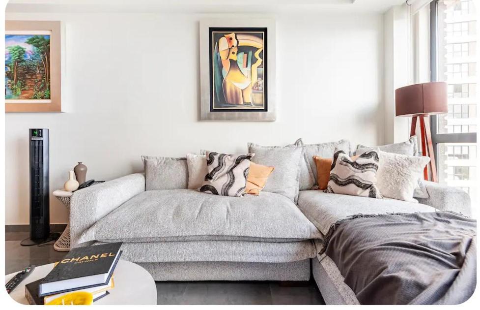 Apartment Luxury With Incredible Amenities *