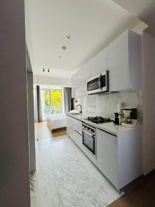 Luxury New Cozy 2 Bed In The Heart Of Roma