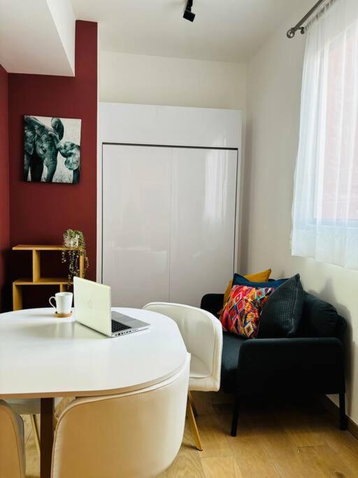 Luxury New Cozy 2 Bed In The Heart Of Roma Apartment Mexico City