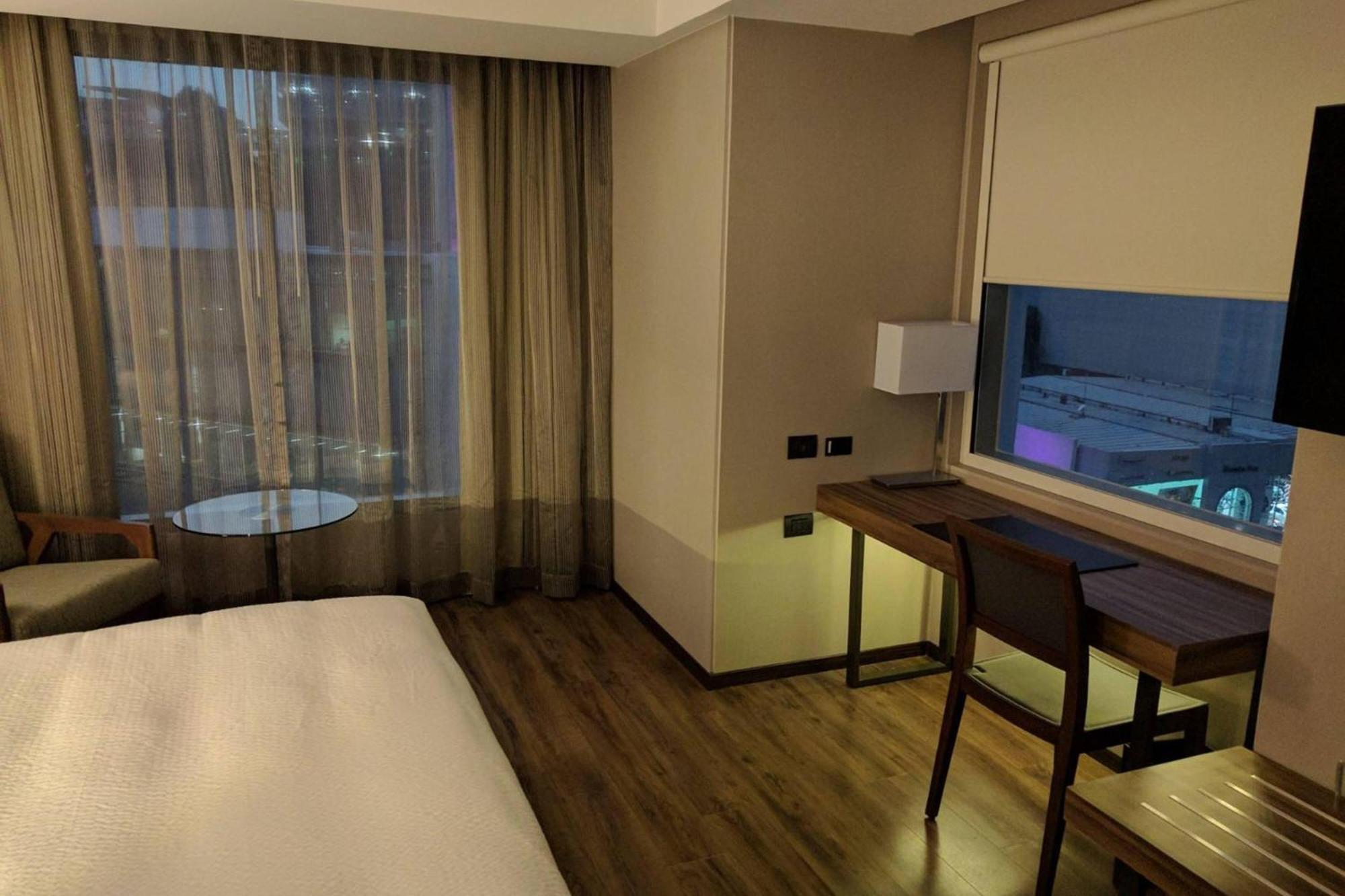 Ac By Marriott Santa Fe Mexico City