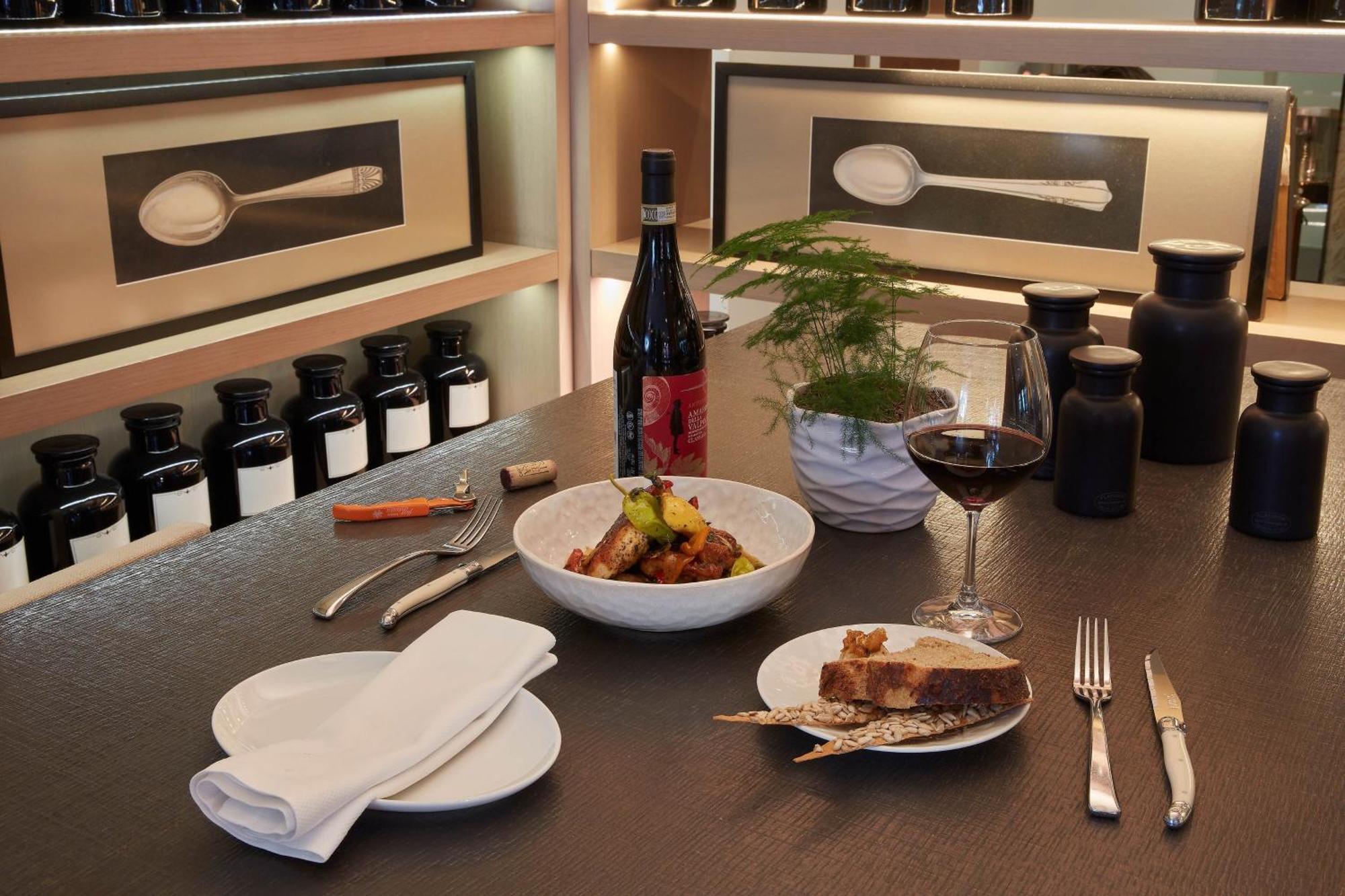 Hotel Alcobas, A Luxury Collection Hotel,