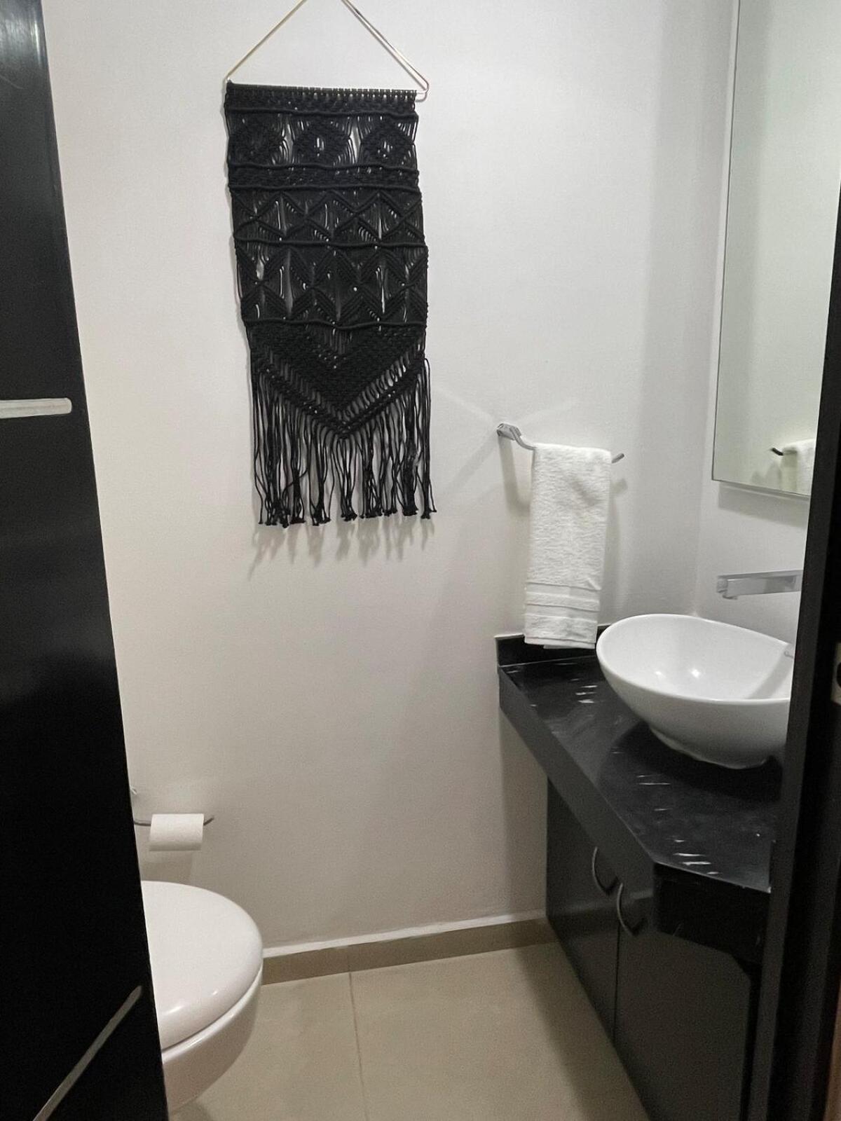 Beautiful And Comfortable In Condesa Apartment Mexico City