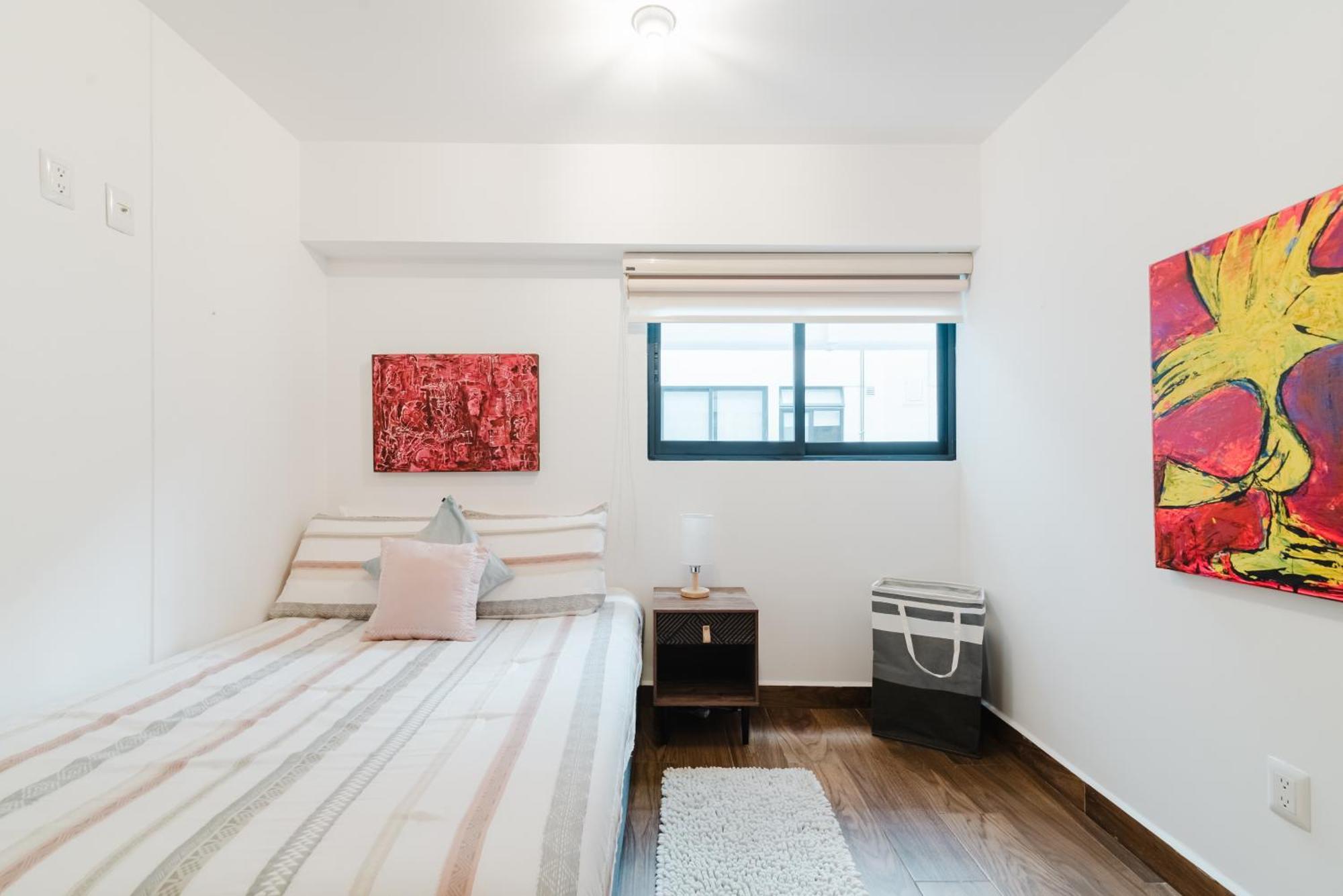 C602 - 2br - 2bth Apartment *
