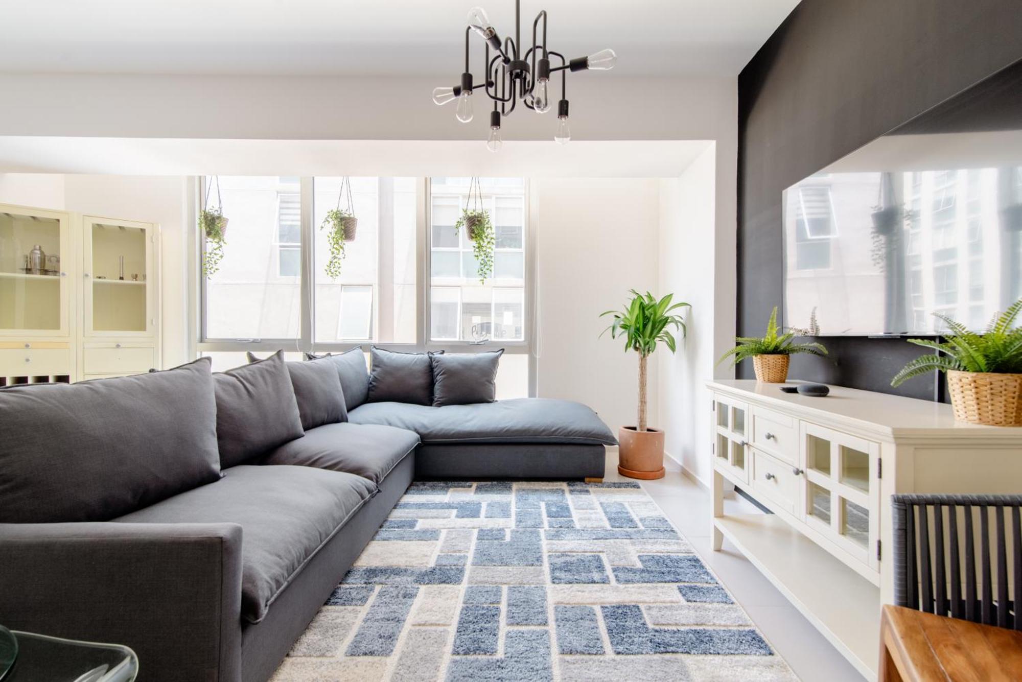 B109 - 2br - 2bth