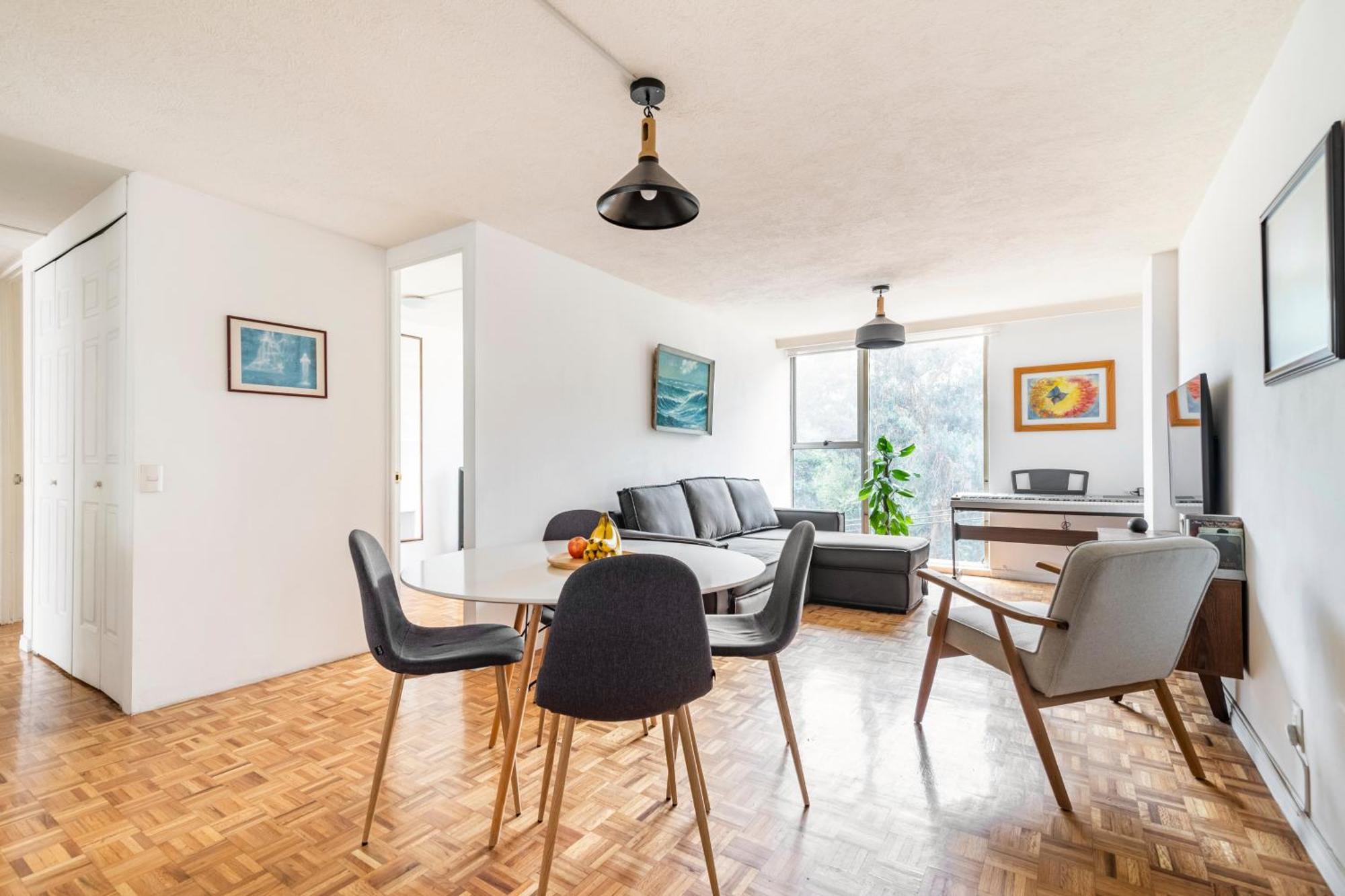 Apartment P403 - 3br - 1bth *