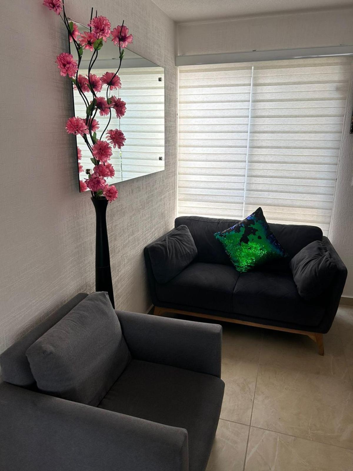 Eduardo Molina Apartment