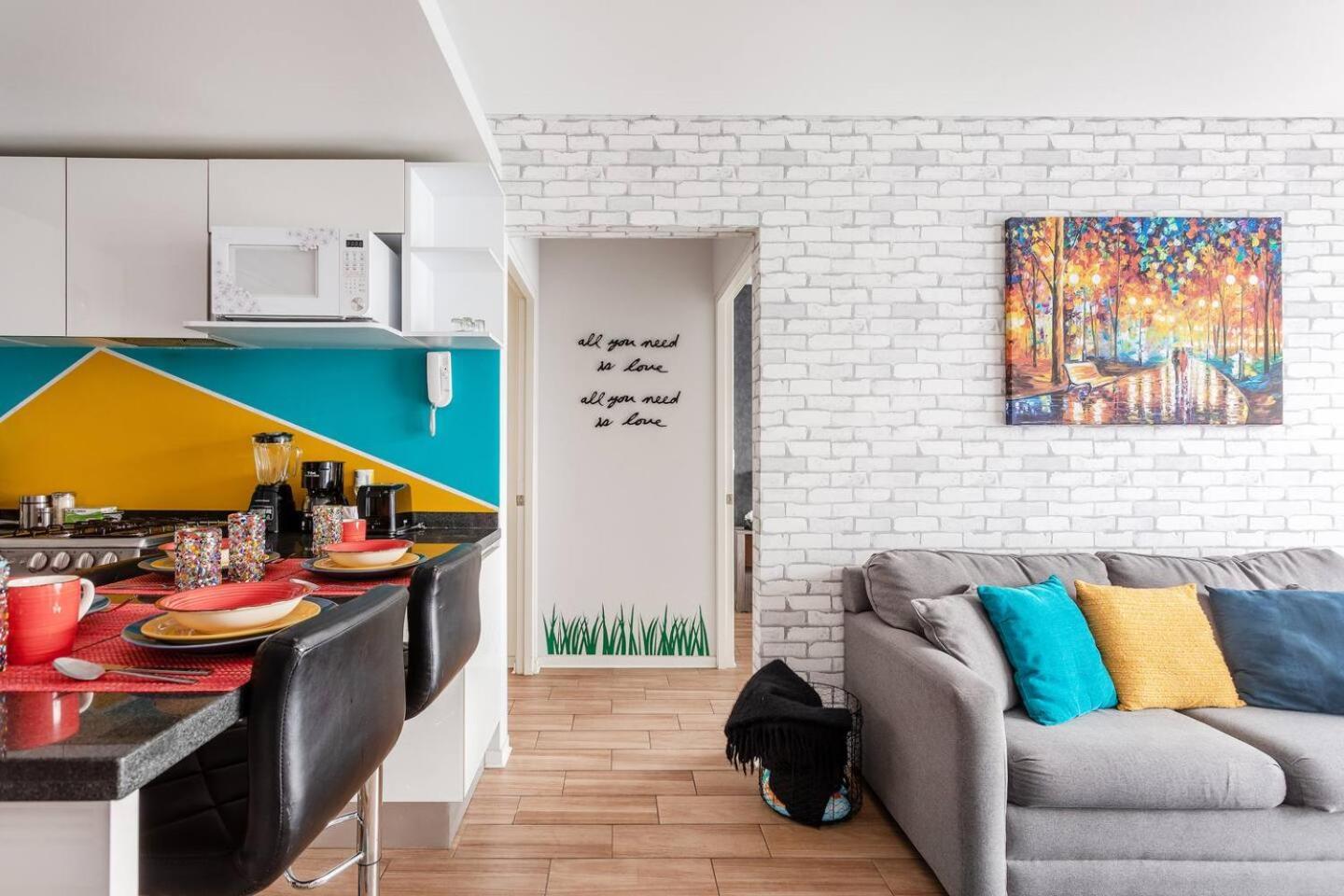 Apartment Sunny And Modern Cozy Flat For 2 In Downtown
