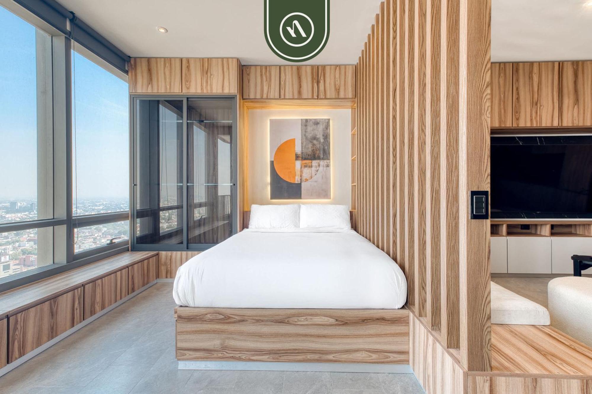 Apartment Luxury - Revolution Monument View - Pool *
