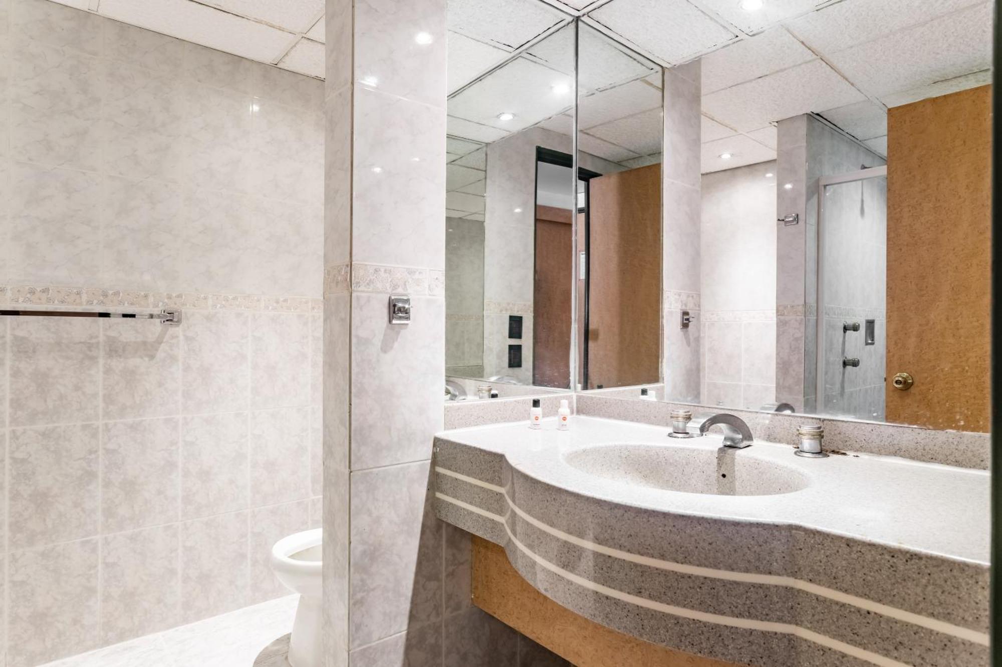 Hotel Capital O Andrade,