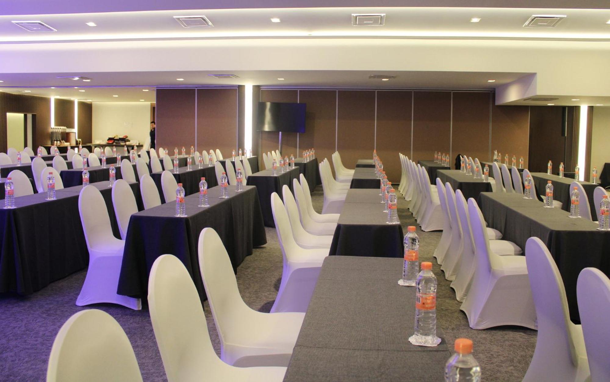 Dali Airport By Ihg Hotel 3*